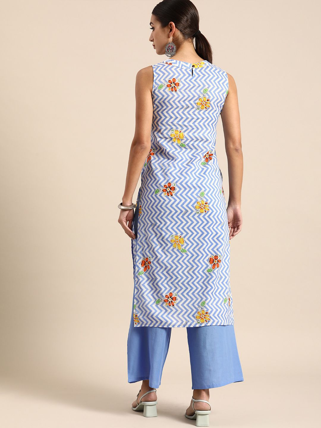 Dhimhi Women's Blue & White Chevron & Floral Print Cotton Kurta with Palazzos