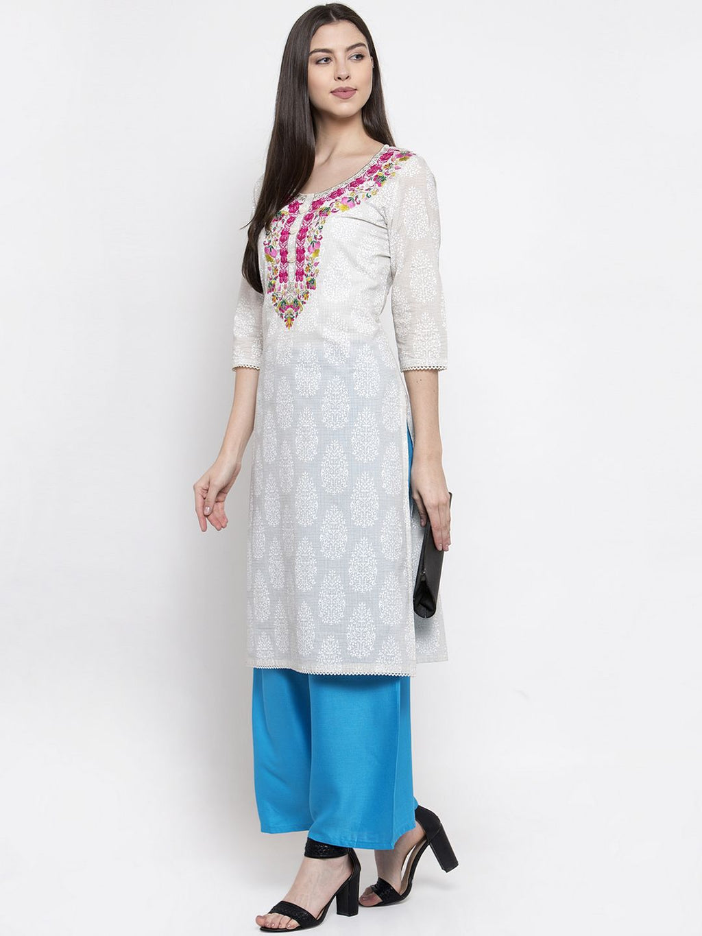 Dhimhi Women's Blue Solid Flared Palazzos