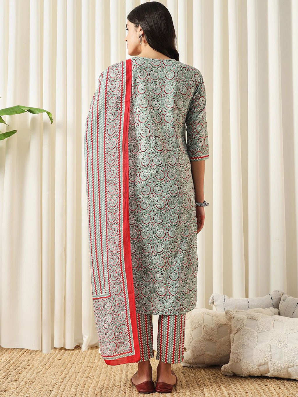 Dhimhi Women's Ethnic Motifs Printed Regular Pure Cotton Kurta with Trousers & Dupatta