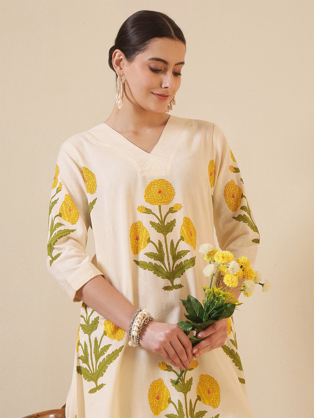 Dhimhi Women's Ethnic Motifs Printed Regular Pure Cotton Kurta with Palazzos Kurta Sets