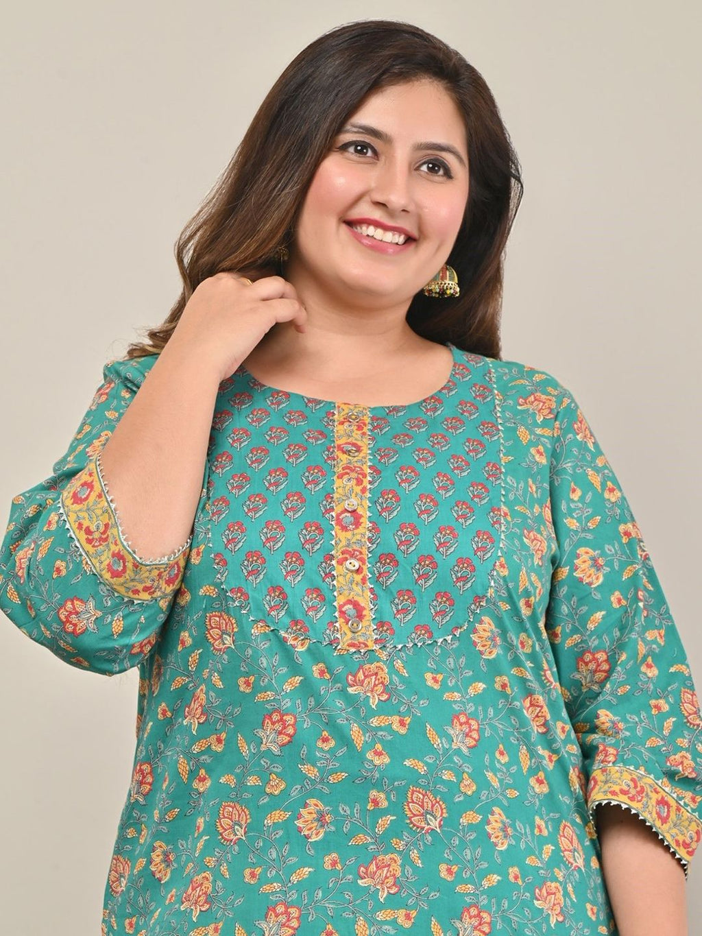 Floral Printed Thread Work Floral Straight Kurta