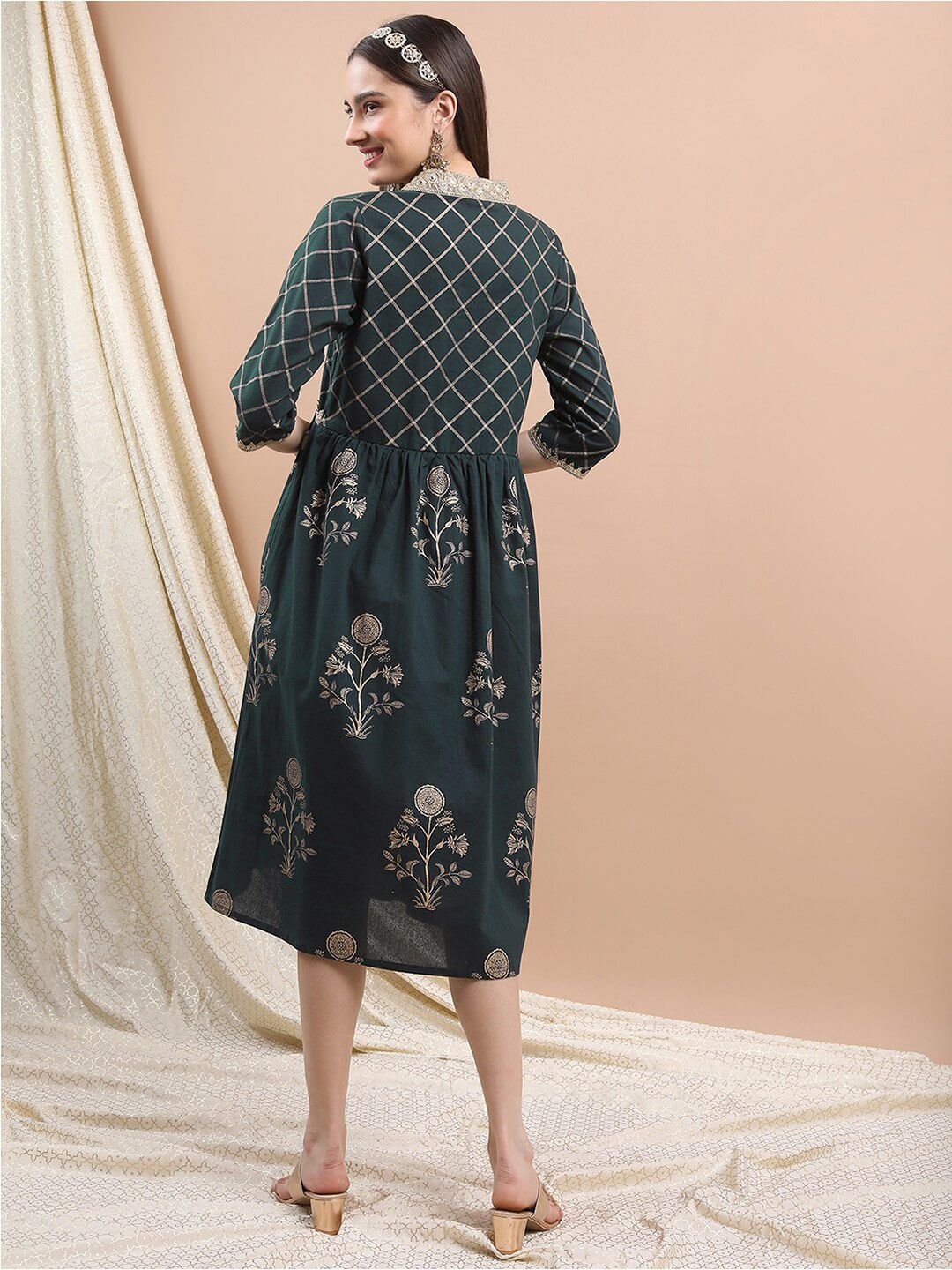 Dhimhi Women's V-Neck Floral Printed Sequined Fit & Flare Ethnic Dress