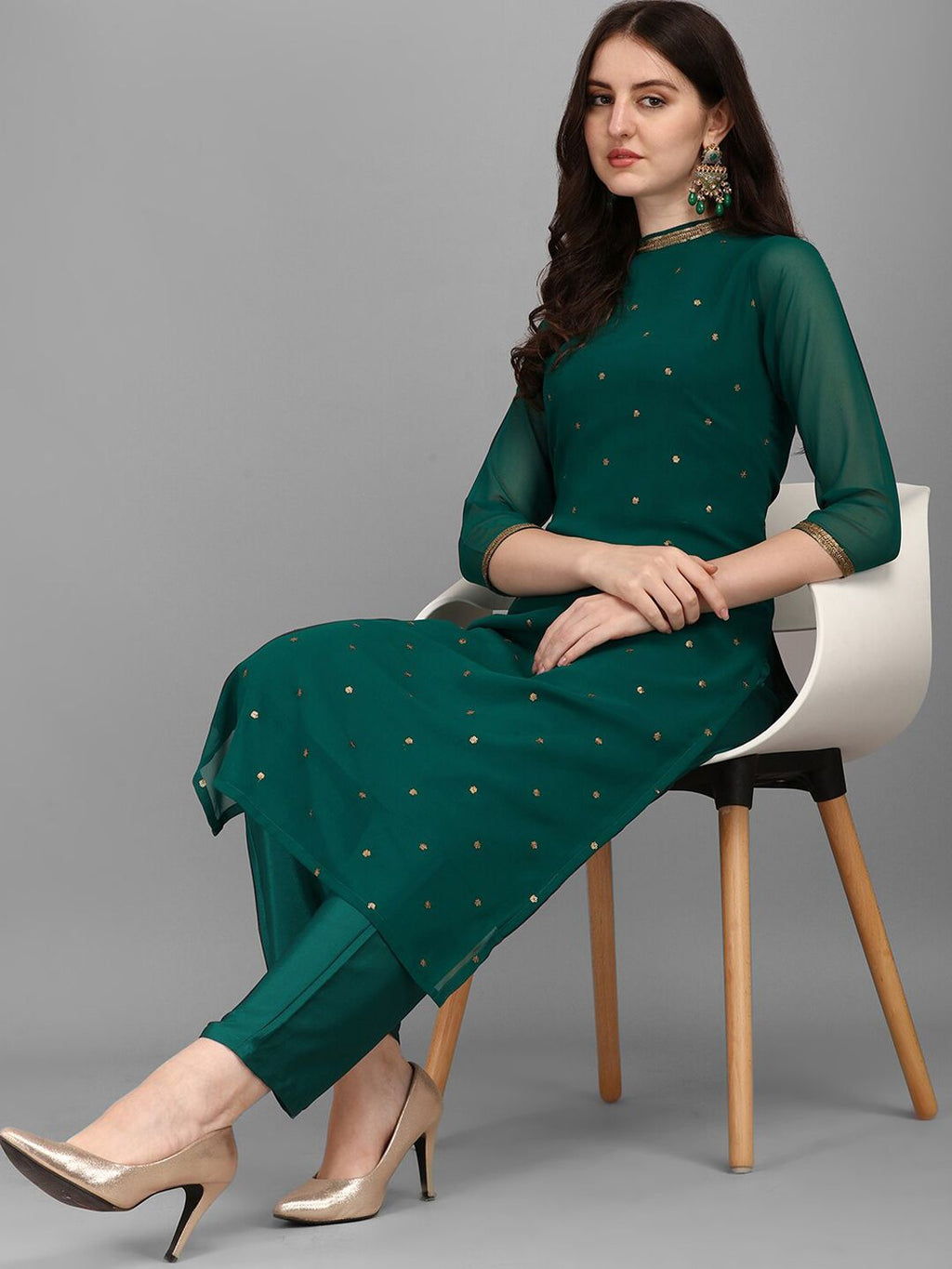 Dhimhi Women's Floral Embroidered Sequinned Kurta With Trouser