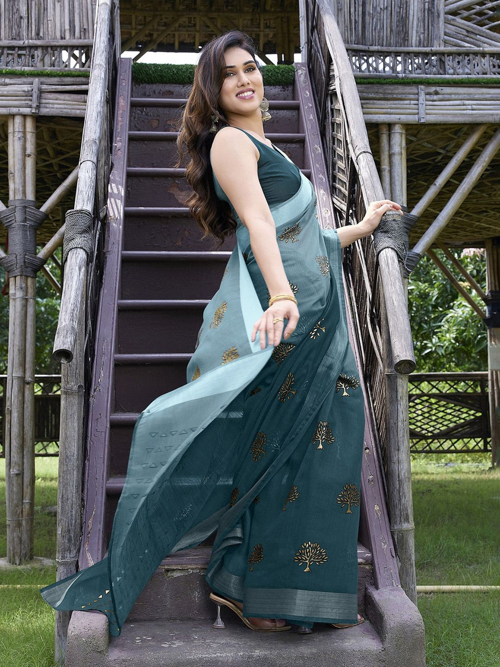 Dhimhi Women's Turquoise Blue & Gold Ethnic Motifs Bagh Poly Cotton Saree