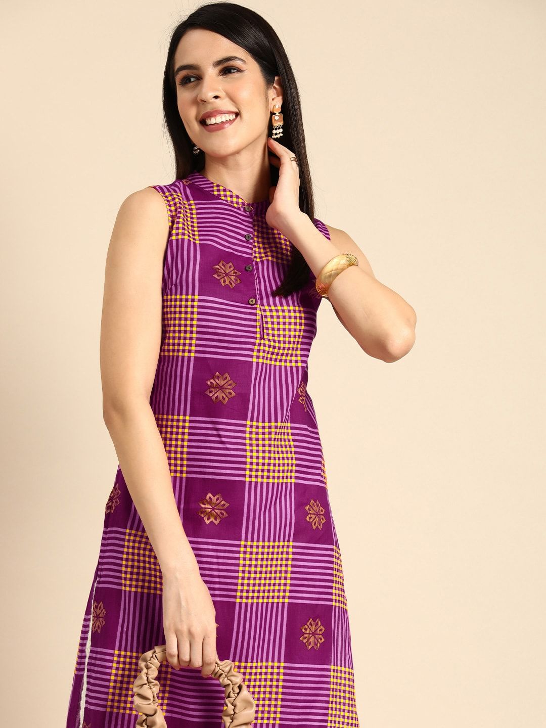 Women Checked & Ethnic Motifs Print Band Collar Pastels Cotton Straight Kurta