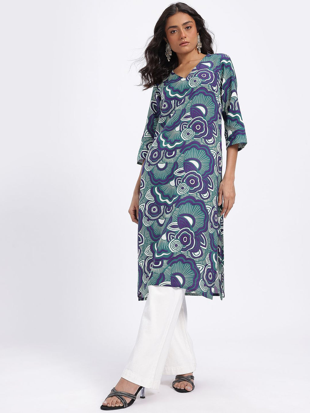 Ethnic Motifs Print Straight V-Neck Kurta