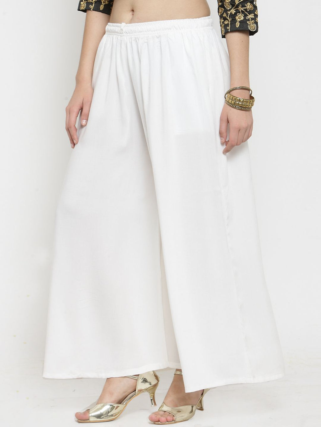 Dhimhi Women's Off-White Solid Flared Palazzos