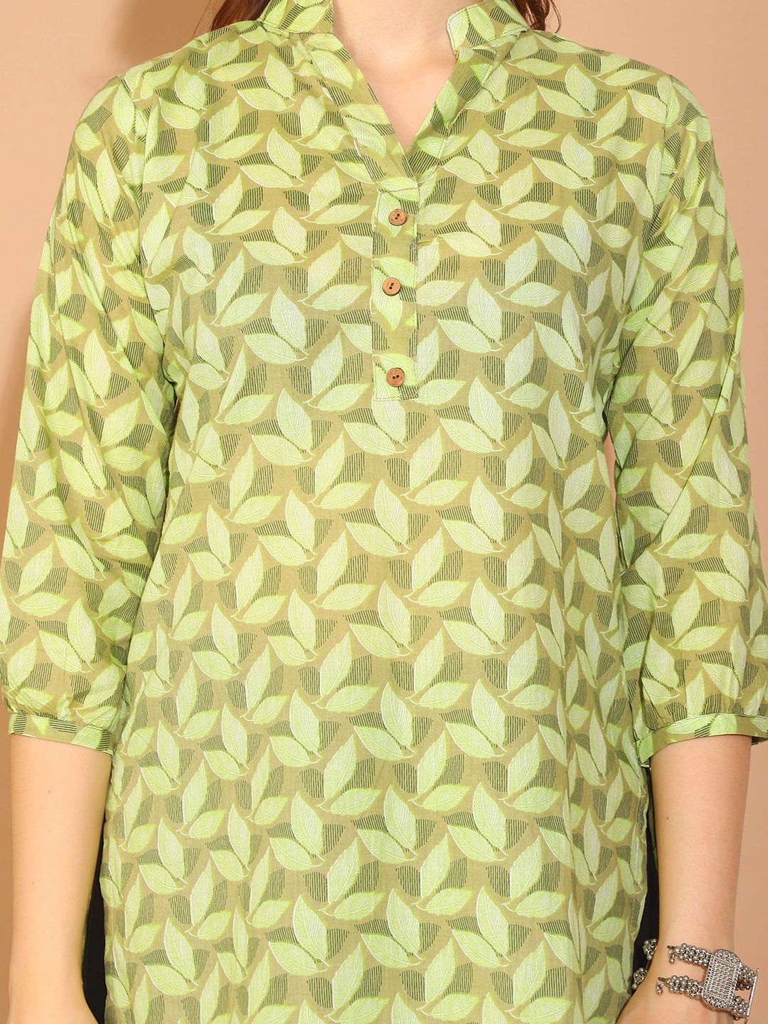Dhimhi Women's Mandarin Collar Printed Tunic