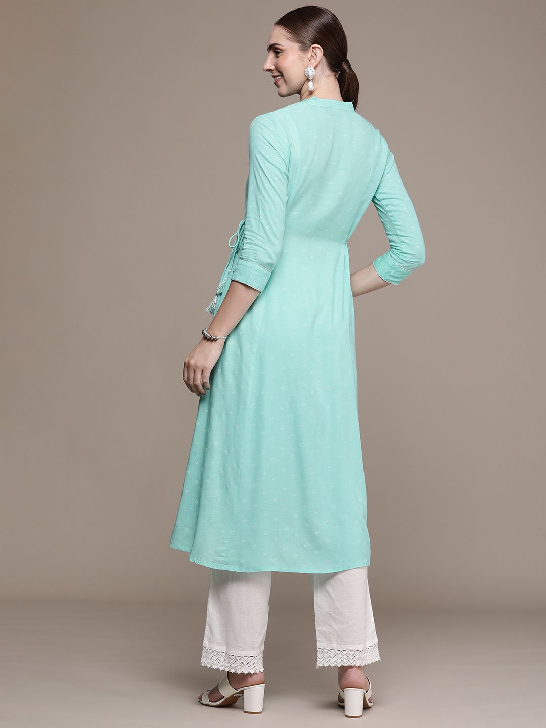 Women Ethnic Motifs Embroidered A-Line Kurta