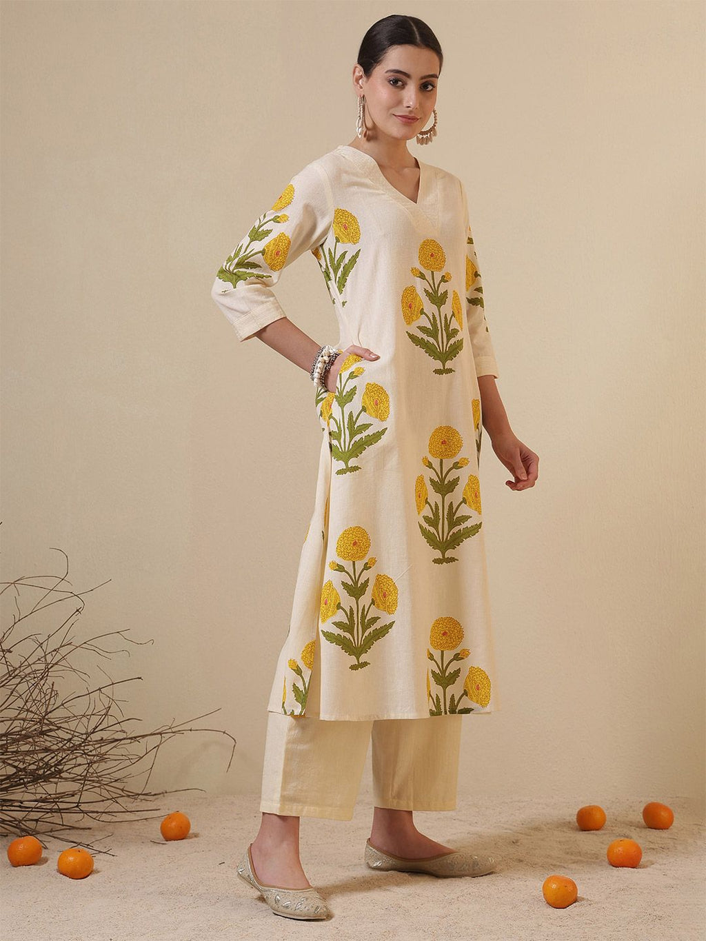 Dhimhi Women's Ethnic Motifs Printed Regular Pure Cotton Kurta with Palazzos Kurta Sets