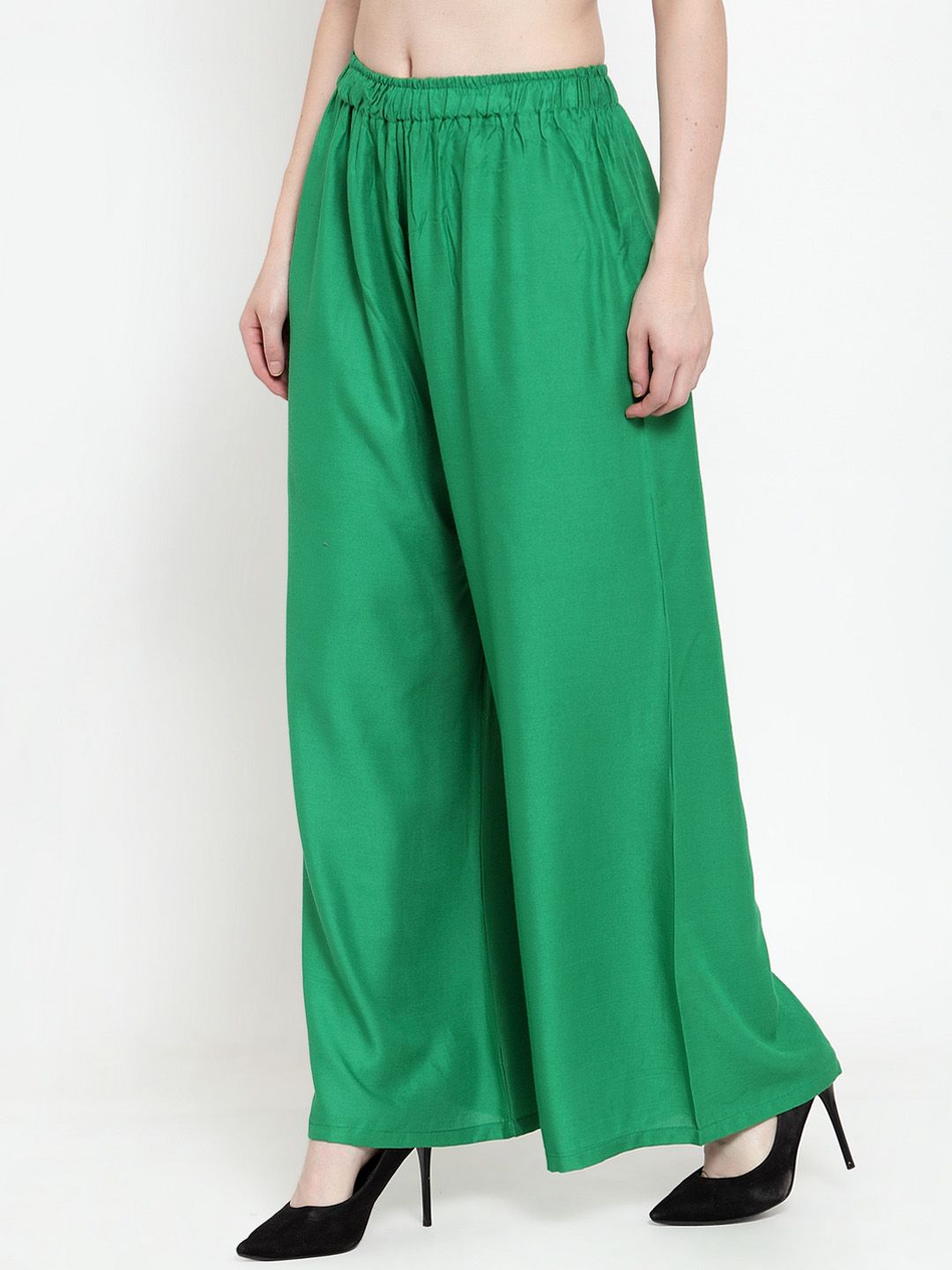 Dhimhi Women's Green Solid Wide Leg Palazzos