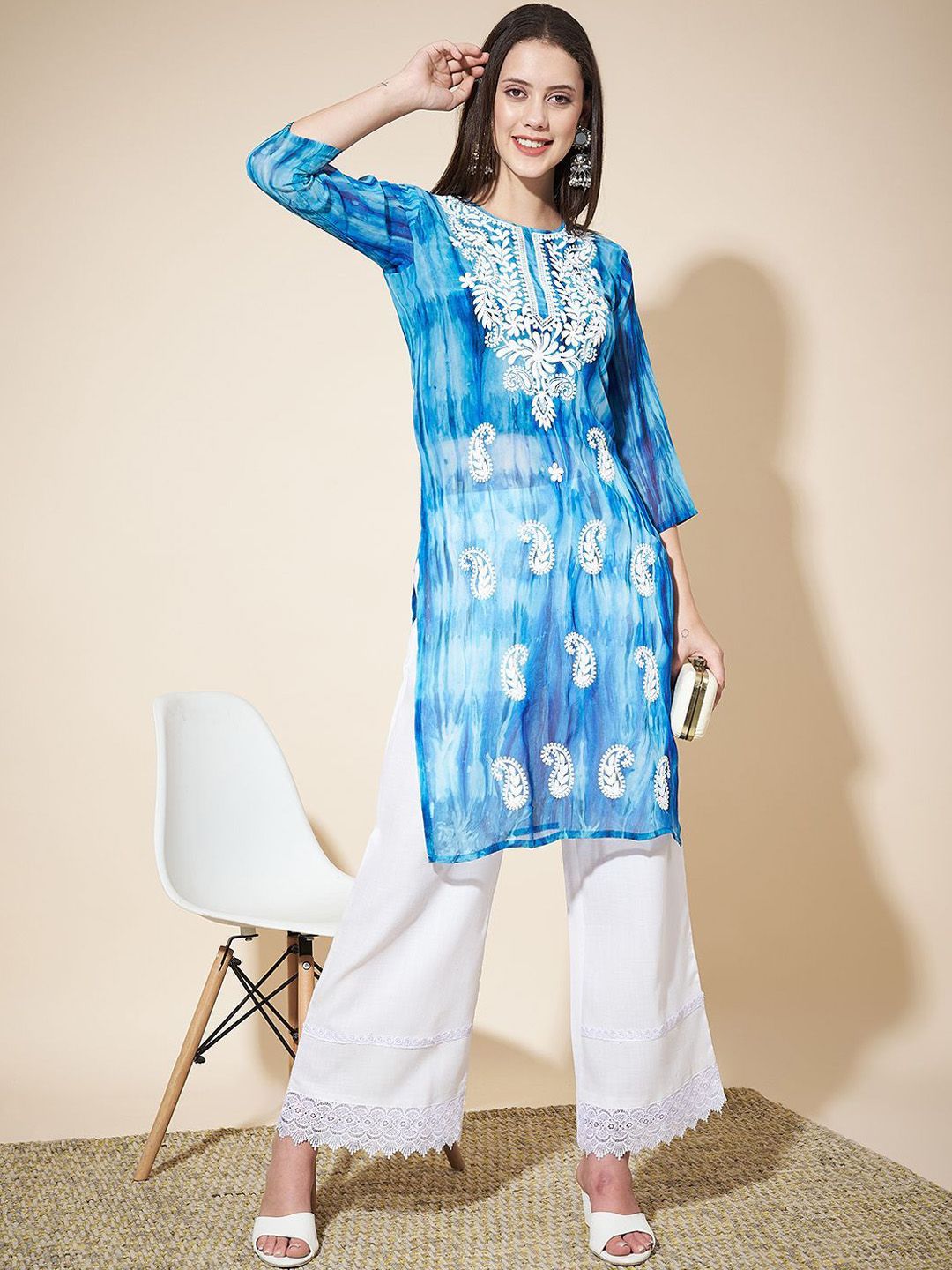 Printed Round Neck Thread Work Georgette Kurta