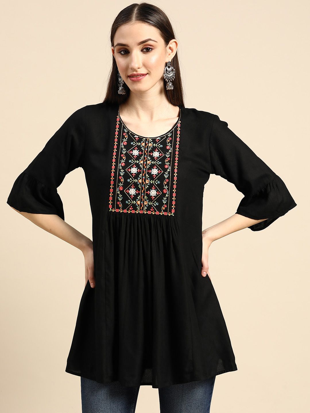 Dhimhi Women's Black Floral Embroidered Top