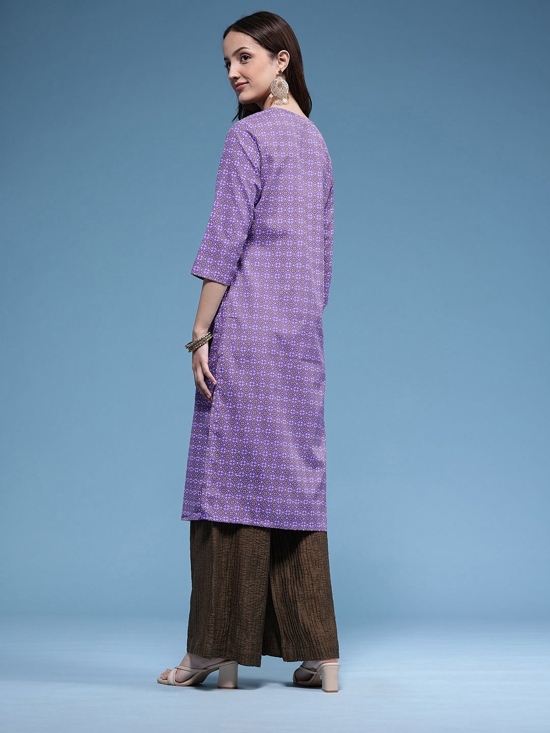 Floral Printed V-Neck Straight Kurta