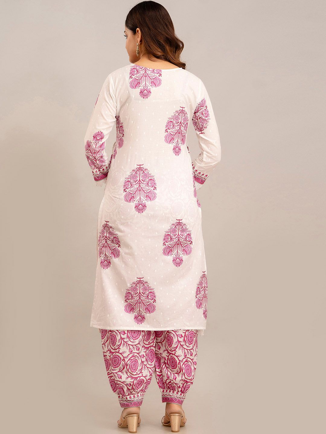 Dhimhi Women's Ethnic Motifs Printed Gotta Patti Pure Cotton Kurta with Patiala & With Dupatta