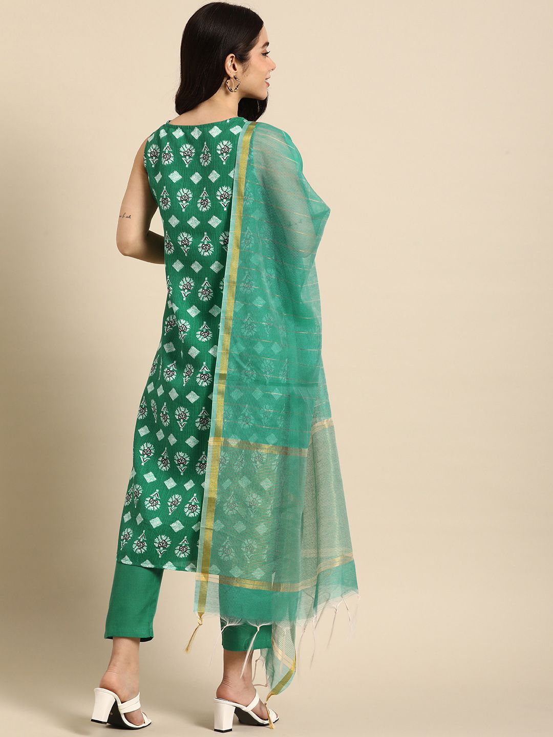 Dhimhi Women's Ethnic Motifs Printed Regular Kurta with Trousers & Dupatta