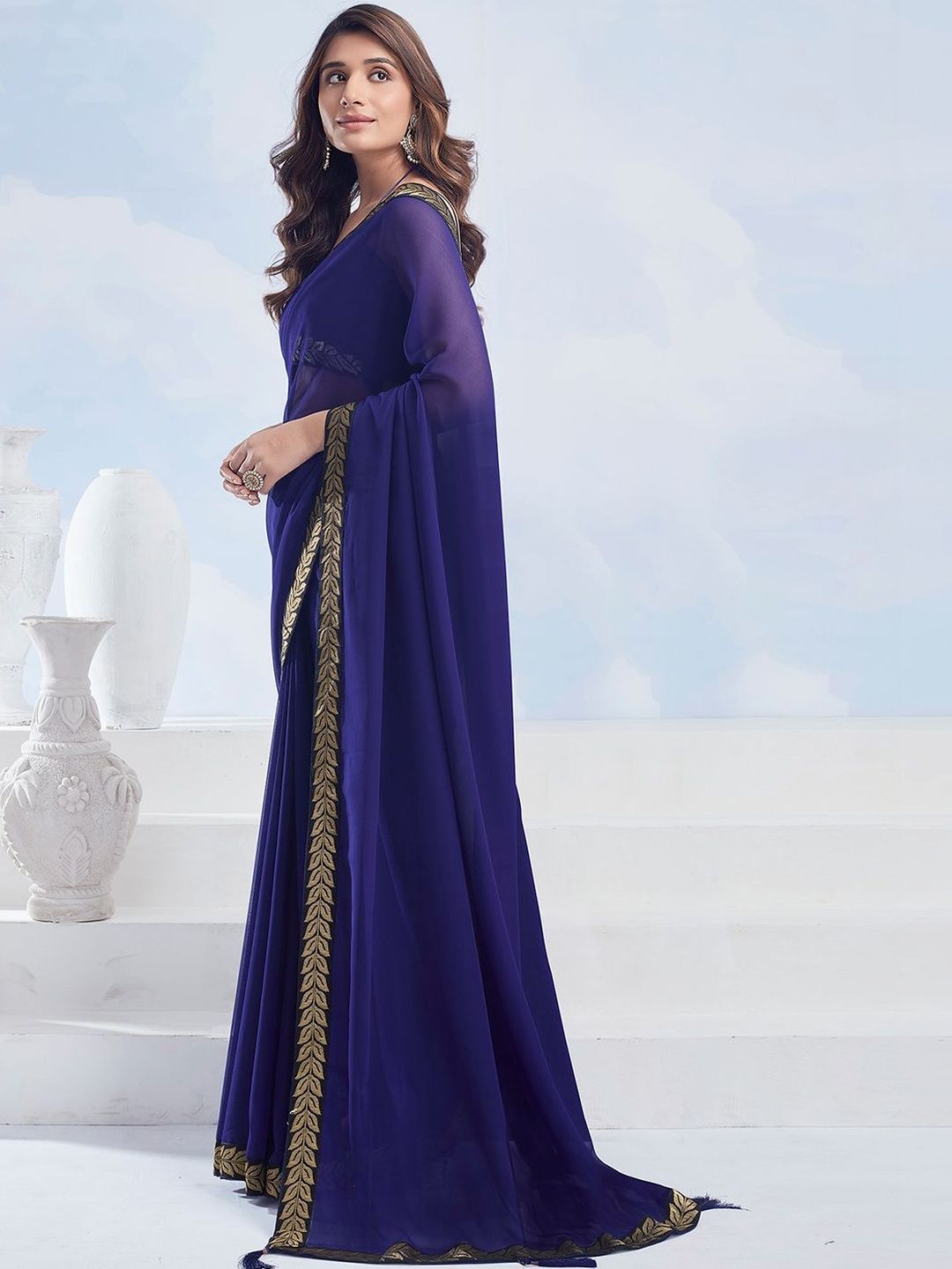Dhimhi Women's Embellished Poly Georgette Saree