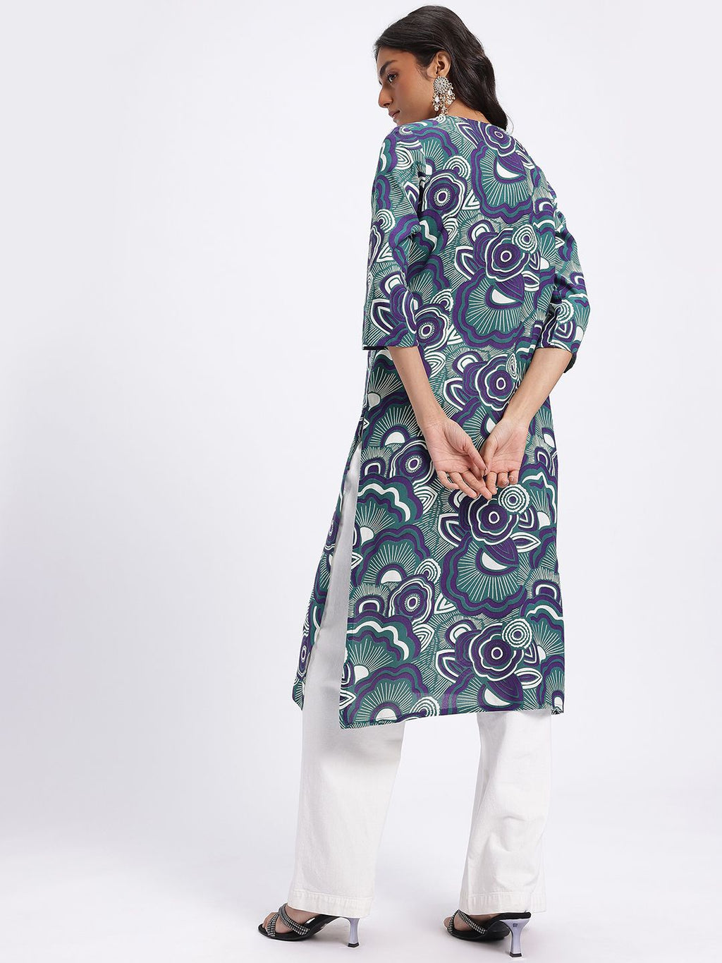 Ethnic Motifs Print Straight V-Neck Kurta