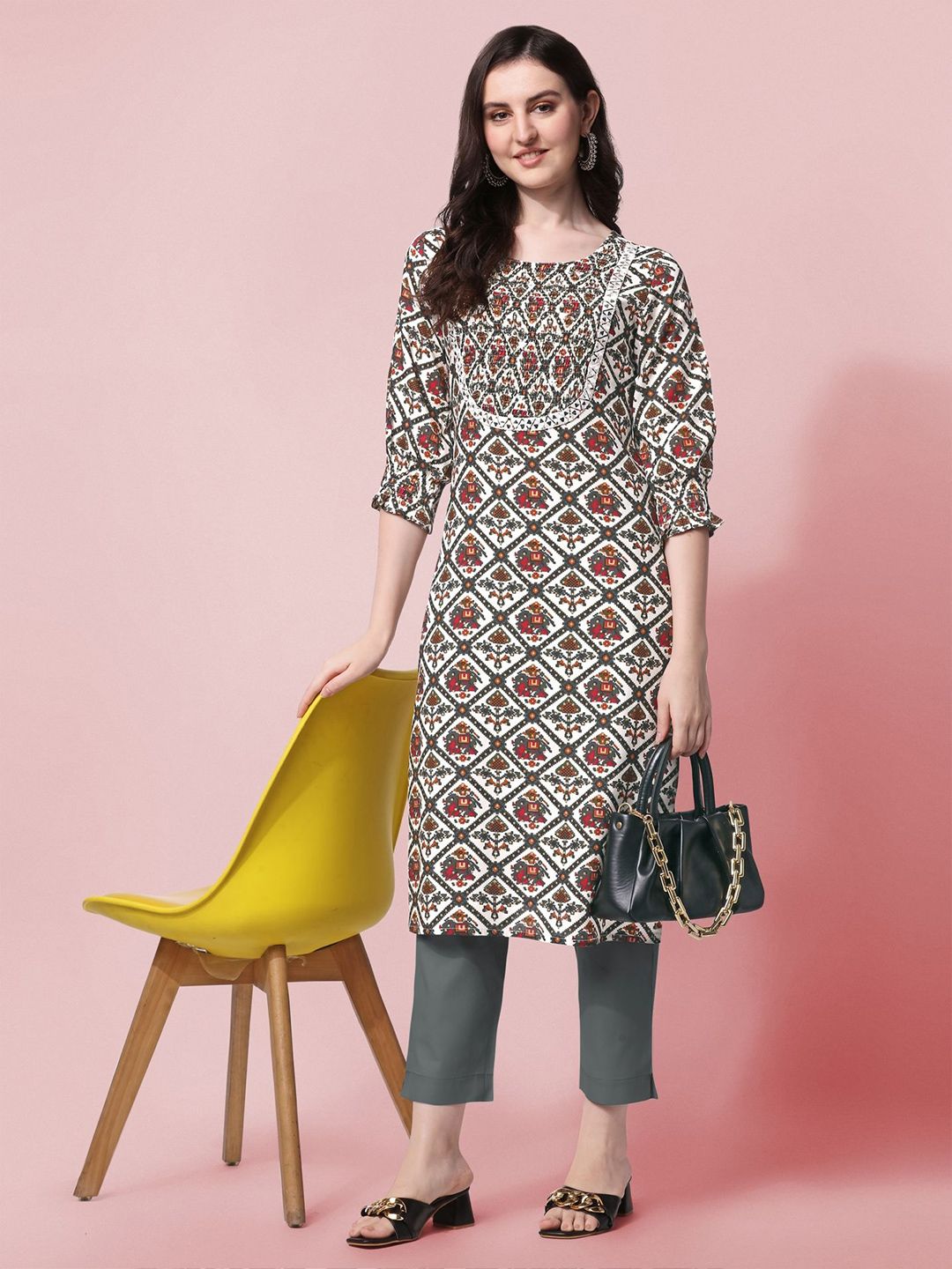 Women Ethnic Motifs Printed Mirror Work Block Print Kurta