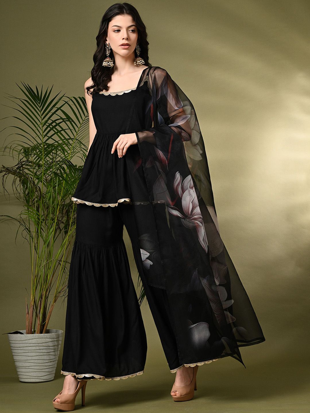 Dhimhi Women A-Line Kurti With Sharara & Dupatta