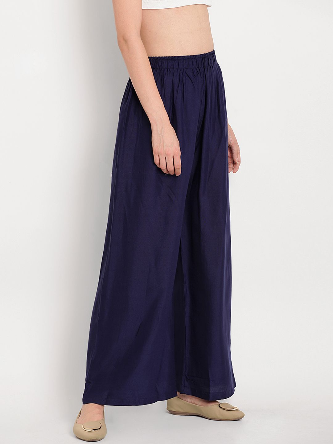 Dhimhi Women's Navy Blue Solid Flared Palazzos