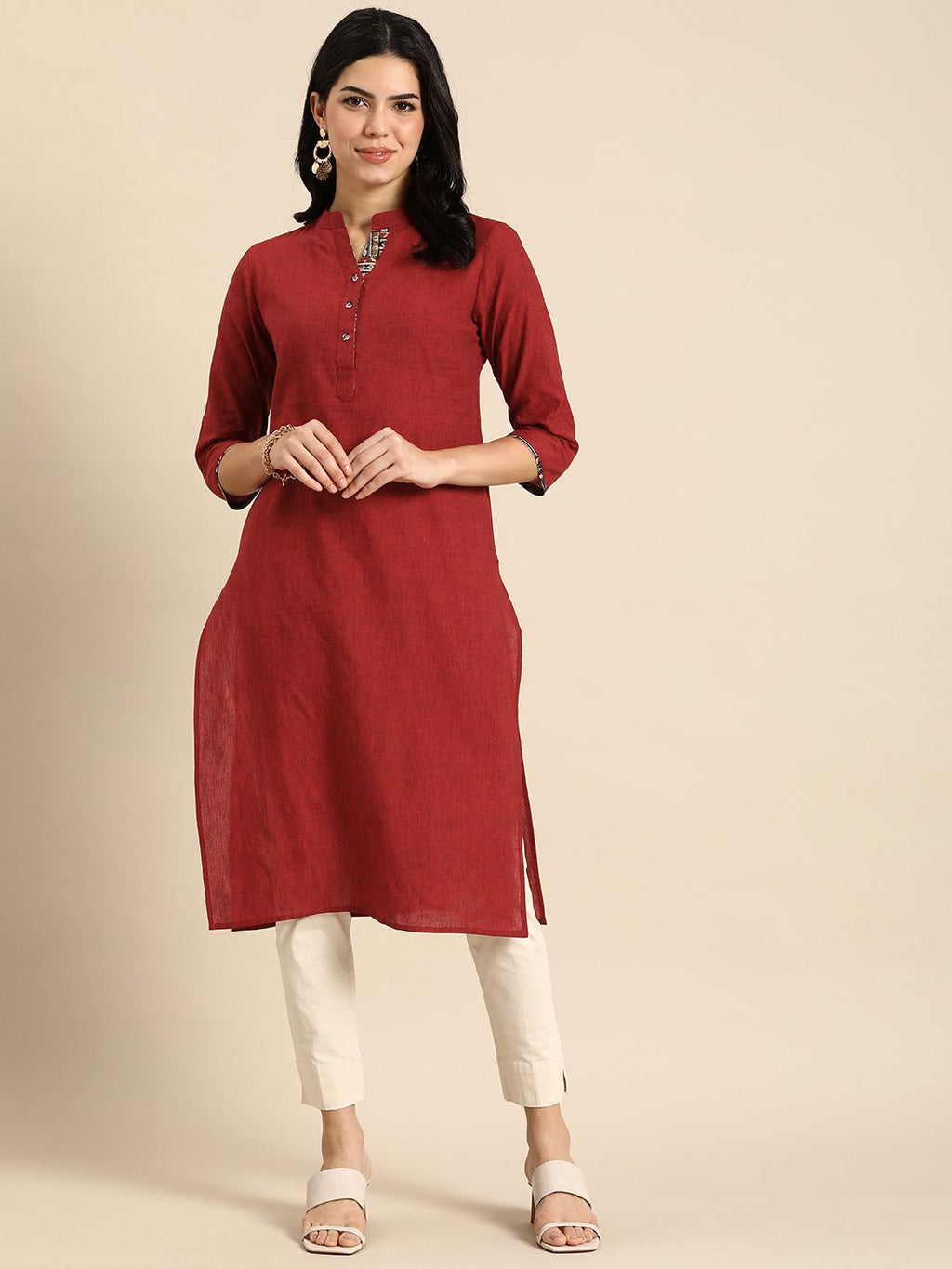 Women Solid Straight Kurta