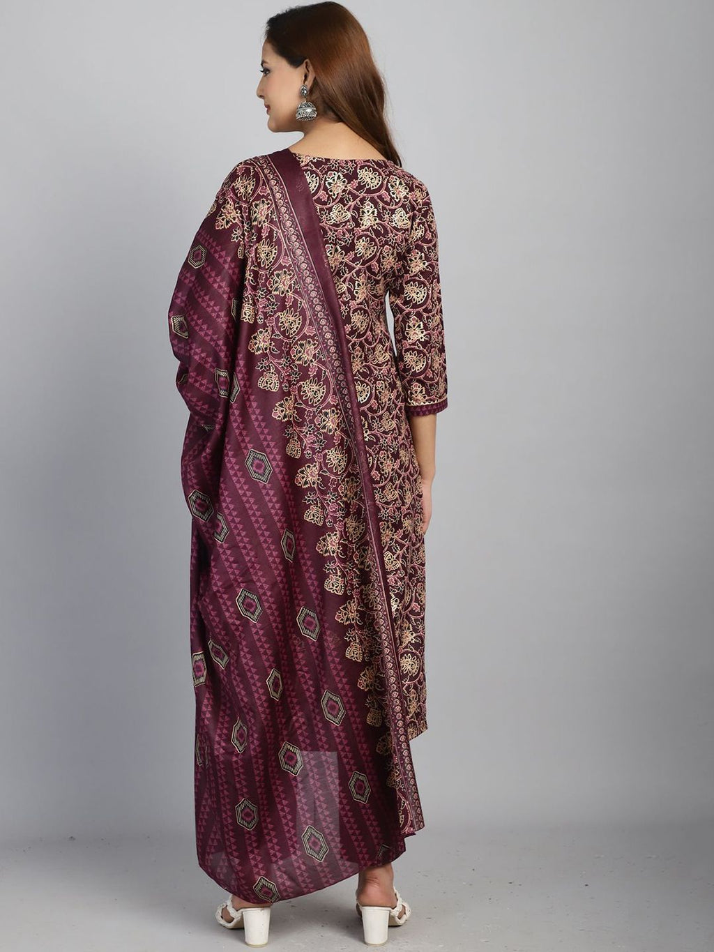 Dhimhi women's floral printed cotton blend kurta set with straight kurta, matching trousers, and dupatta.