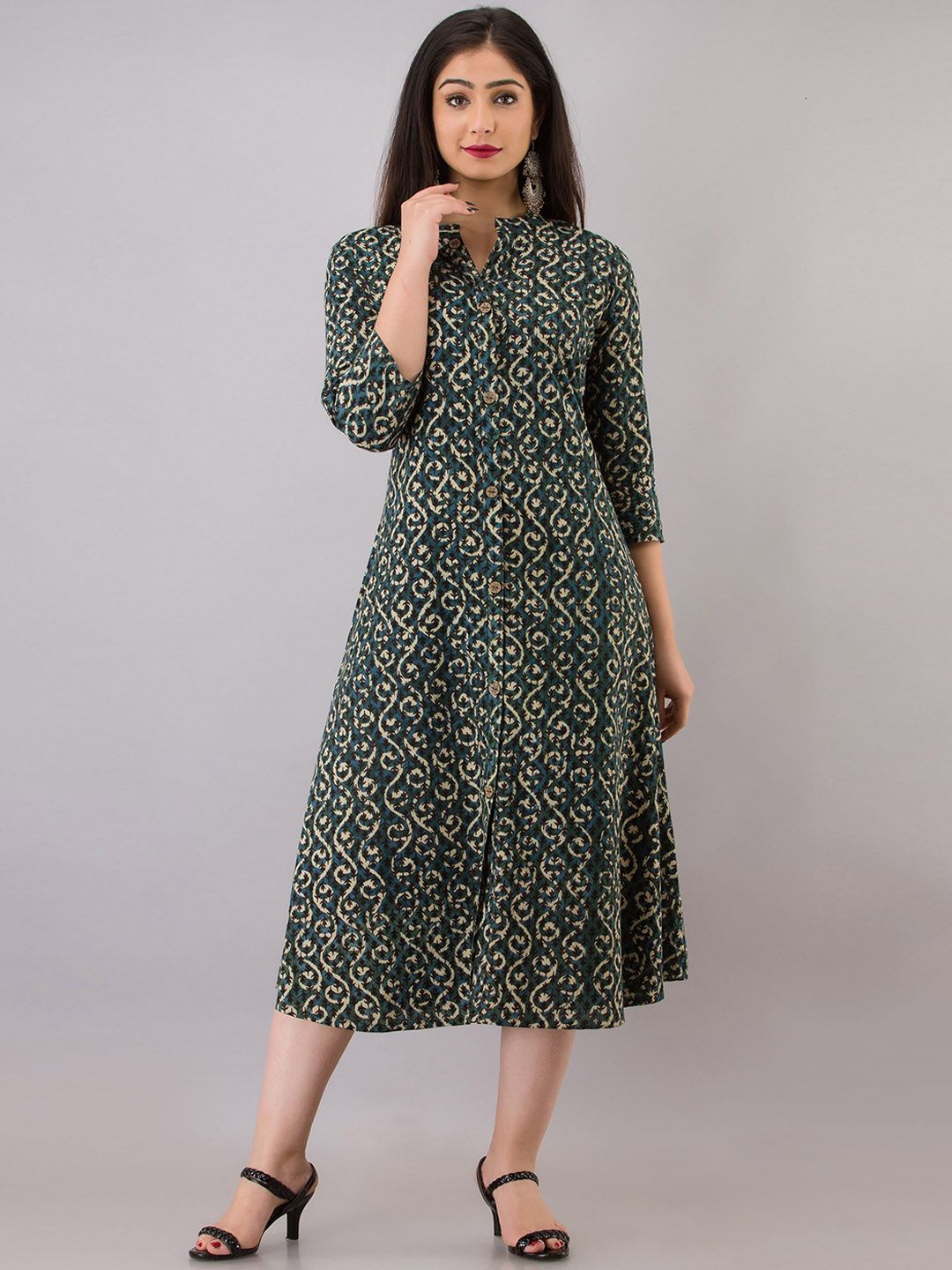 Dhimhi Women's Women Grey & Beige Ethnic Motifs Printed Thread Work Fusion Kurta