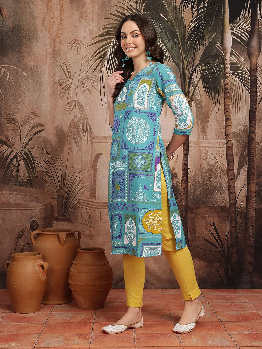Ethnic Motifs Print Straight Kurta
