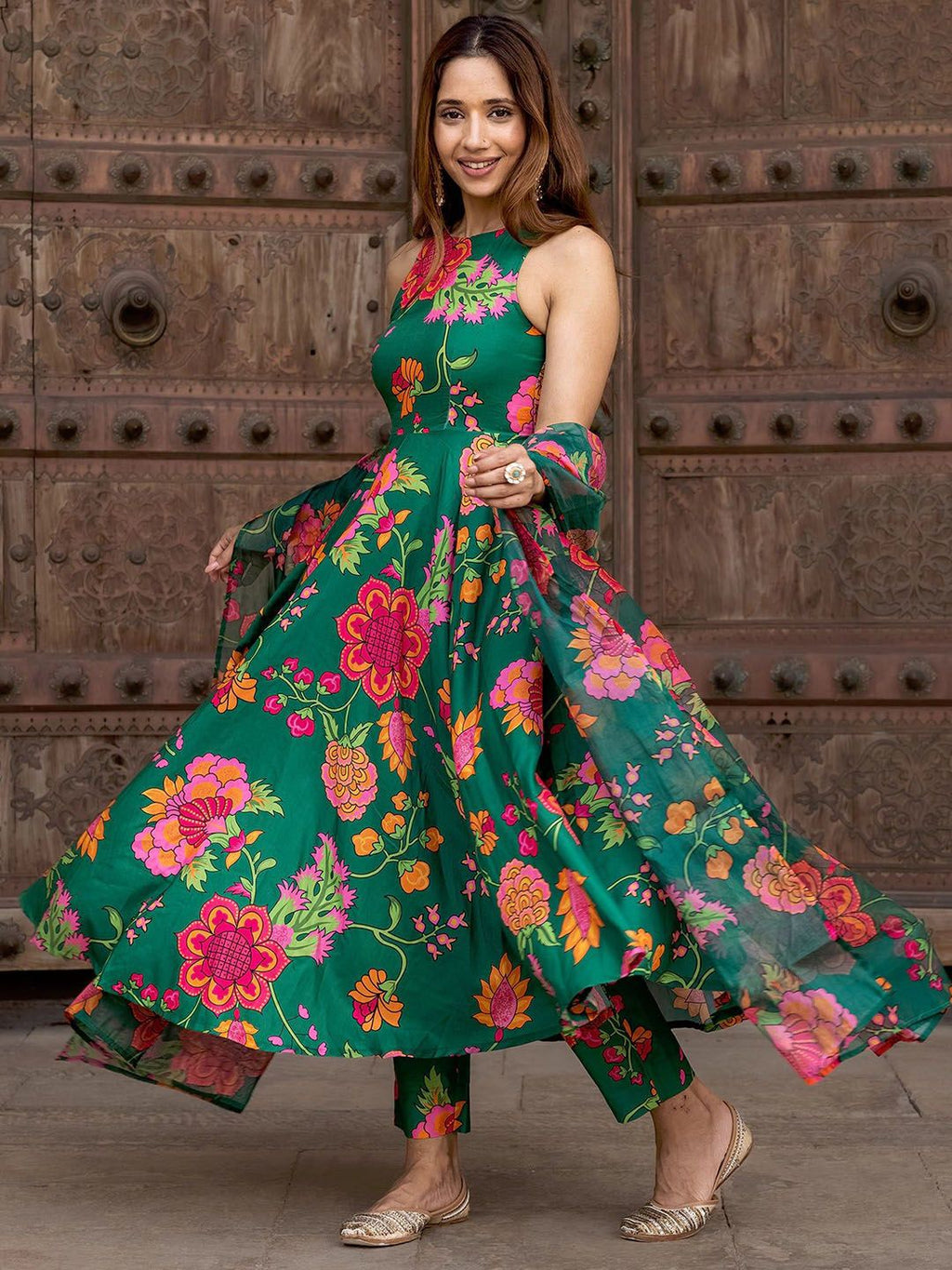 Dhimhi Women's Floral Printed Regular Kurta with Trousers & With Dupatta