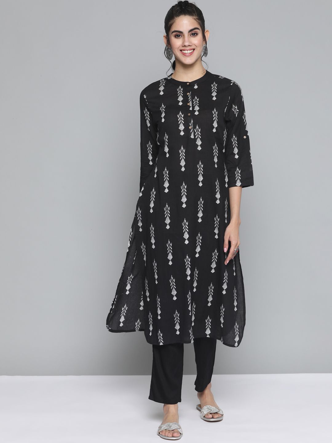 Women Black & White Ethnic Printed Kurta