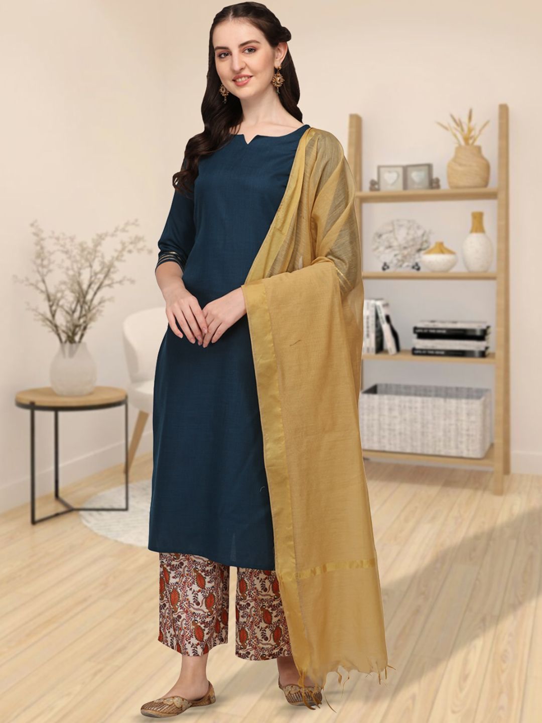 Dhimhi Women's Floral Regular Gotta Patti Pure Cotton Kurta with Trousers & With Dupatta