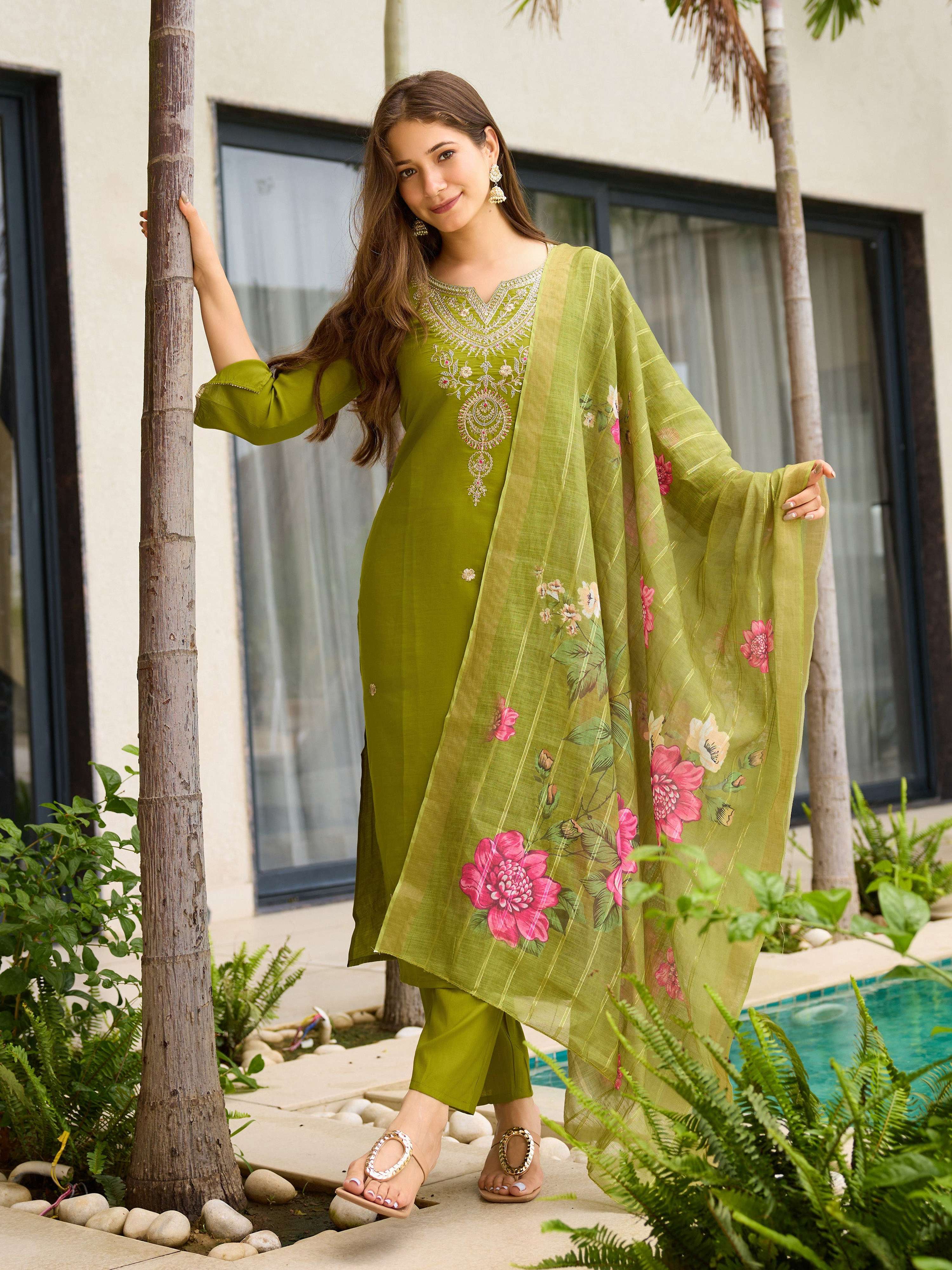 Dhimhi Women's Women's Viscose Embroidery work Straight Kurta with Pant and Dupatta Set