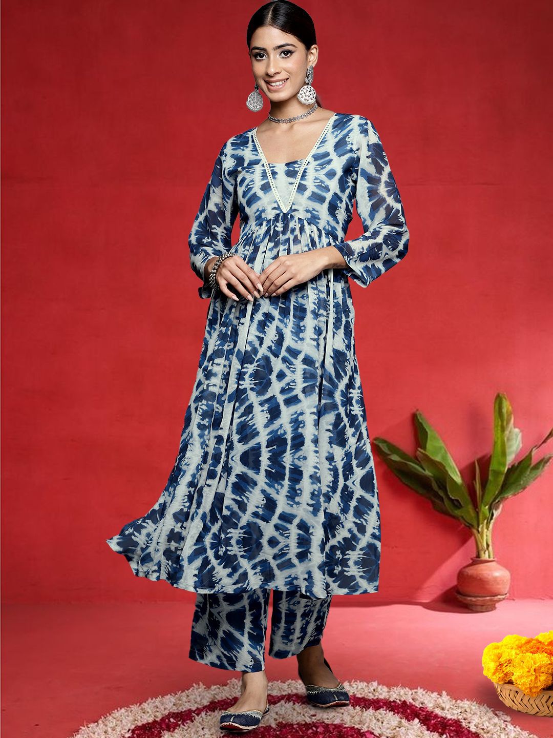 Dhimhi Women's Abstract Dyed Empire A-Line Calf Length Kurta Set