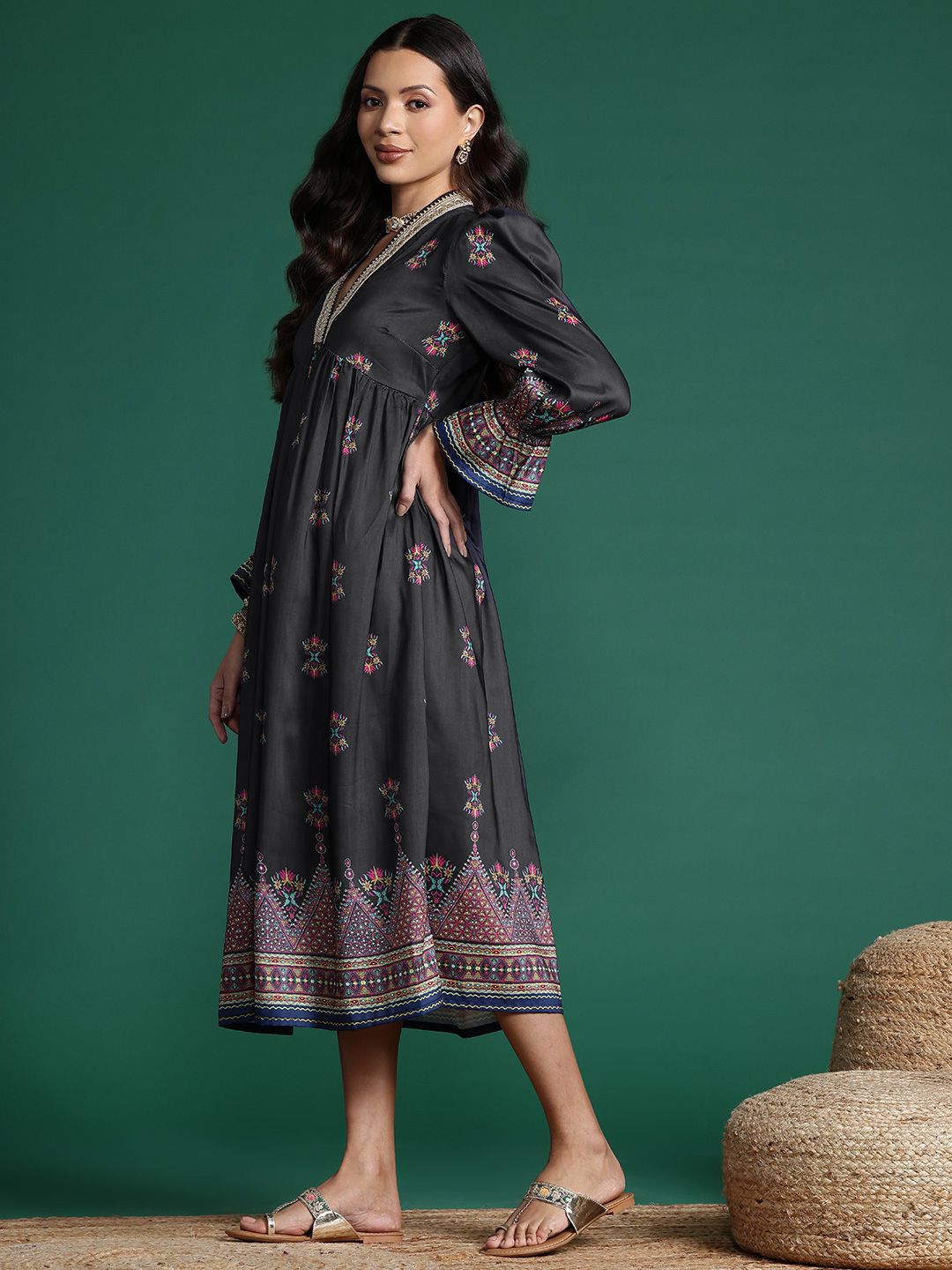 Dhimhi Women's Indie Floral Print V-Neck Ethnic Empire Dress