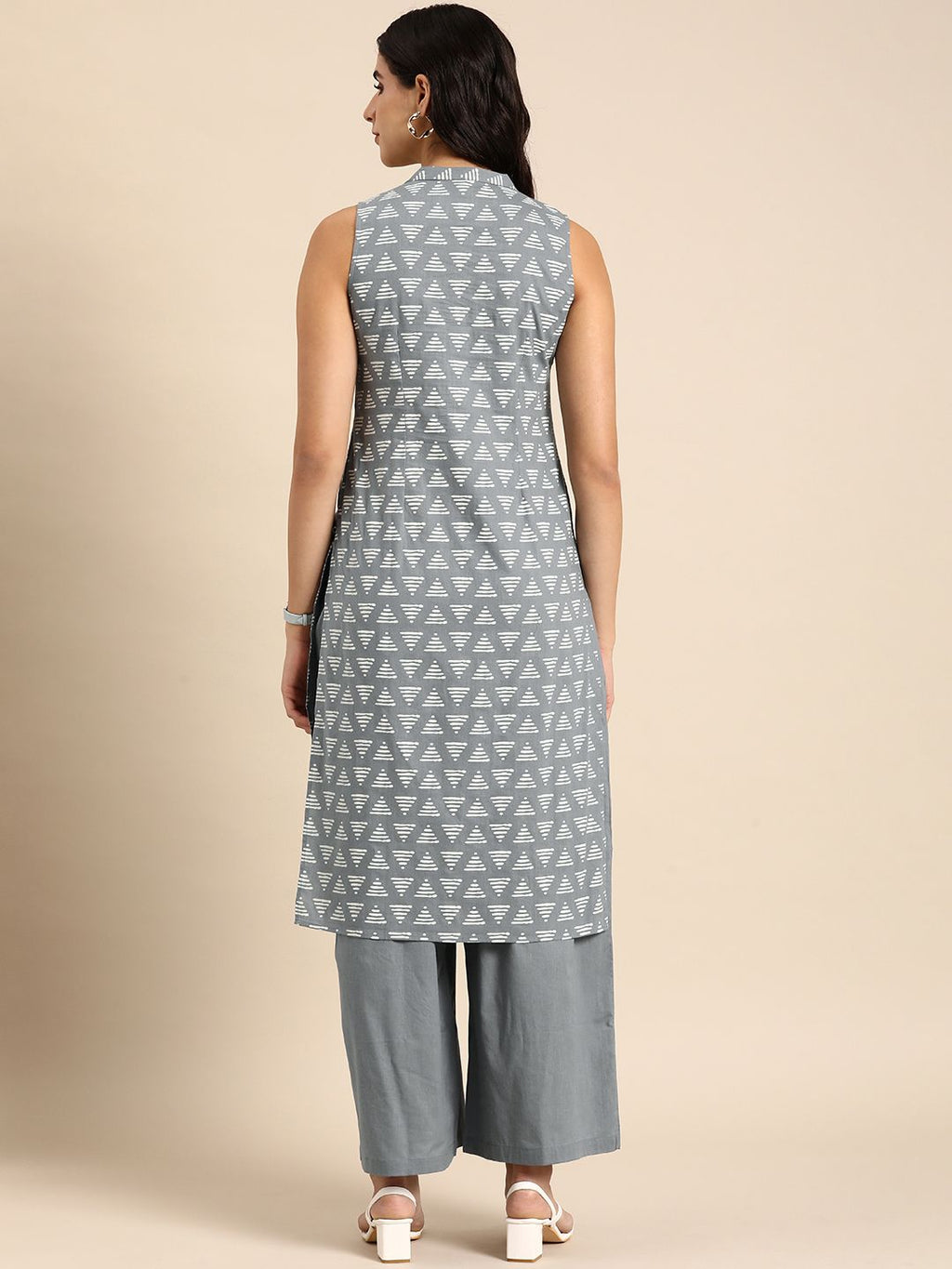 Dhimhi Women's Printed Regular Kurta with Palazzos