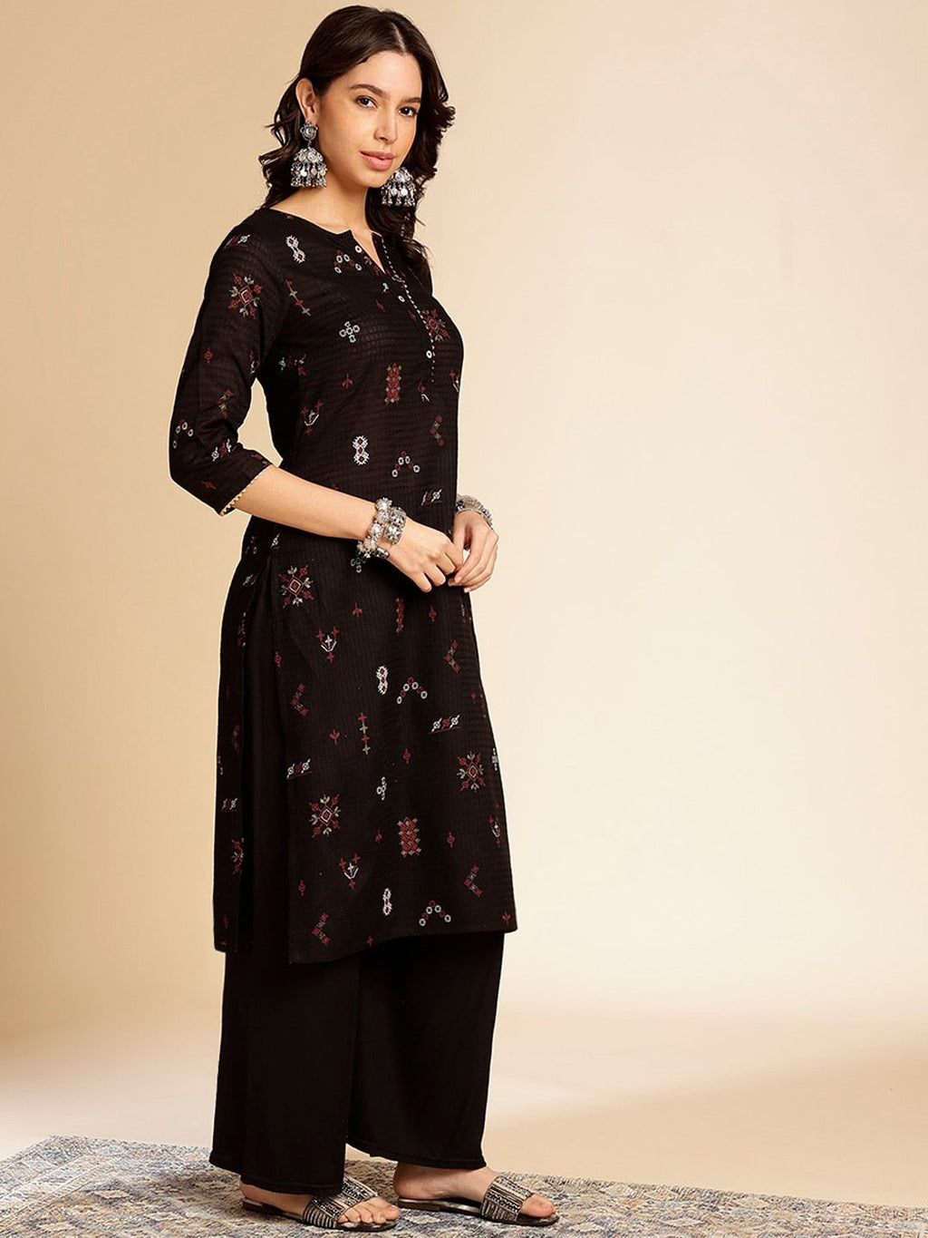 Black Ethnic Motifs Printed Round Neck Gotta Patti Cotton Straight Kurta