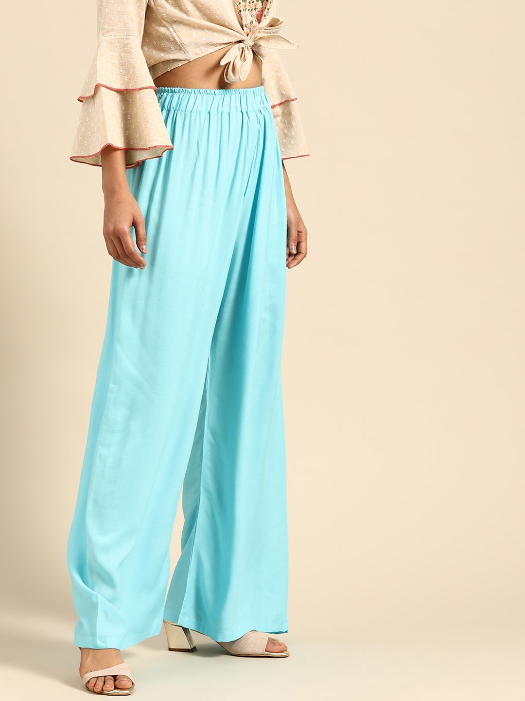 Dhimhi Women's Blue Solid Straight Palazzos