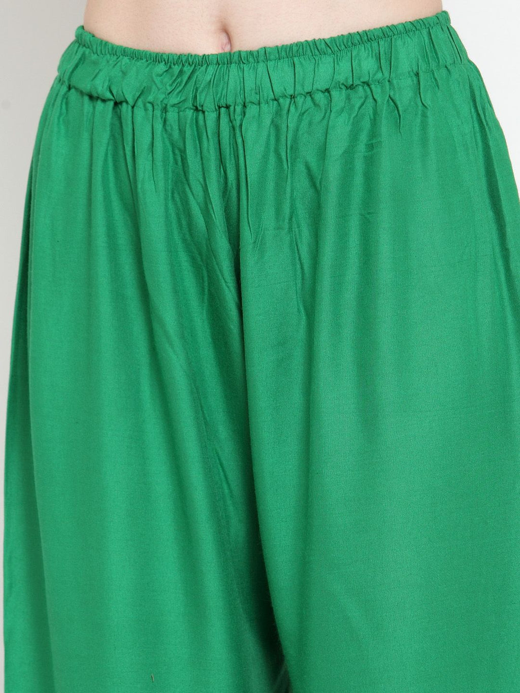 Dhimhi Women's Green Solid Wide Leg Palazzos