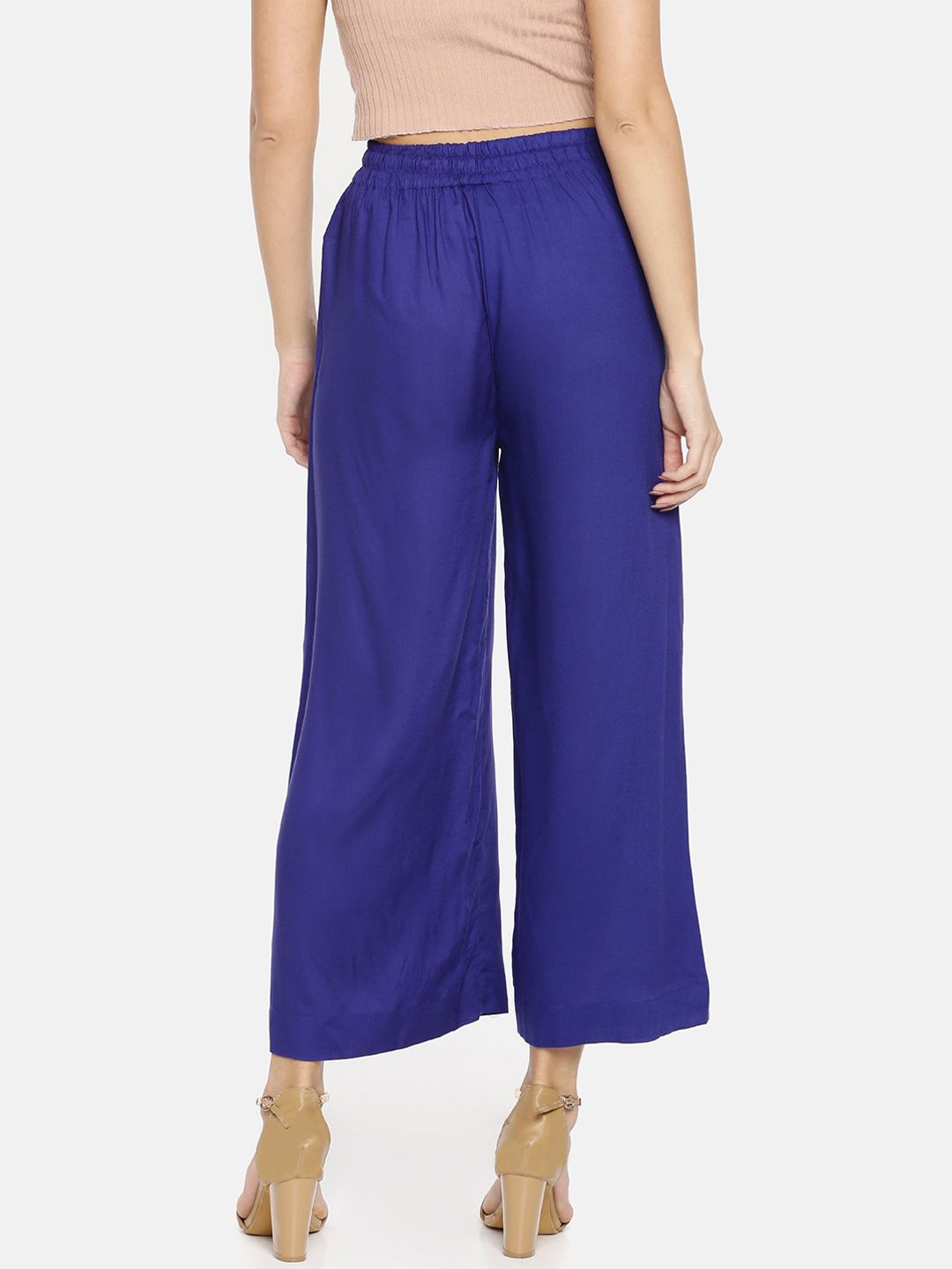 Dhimhi Women's Blue Solid Wide Leg Palazzos