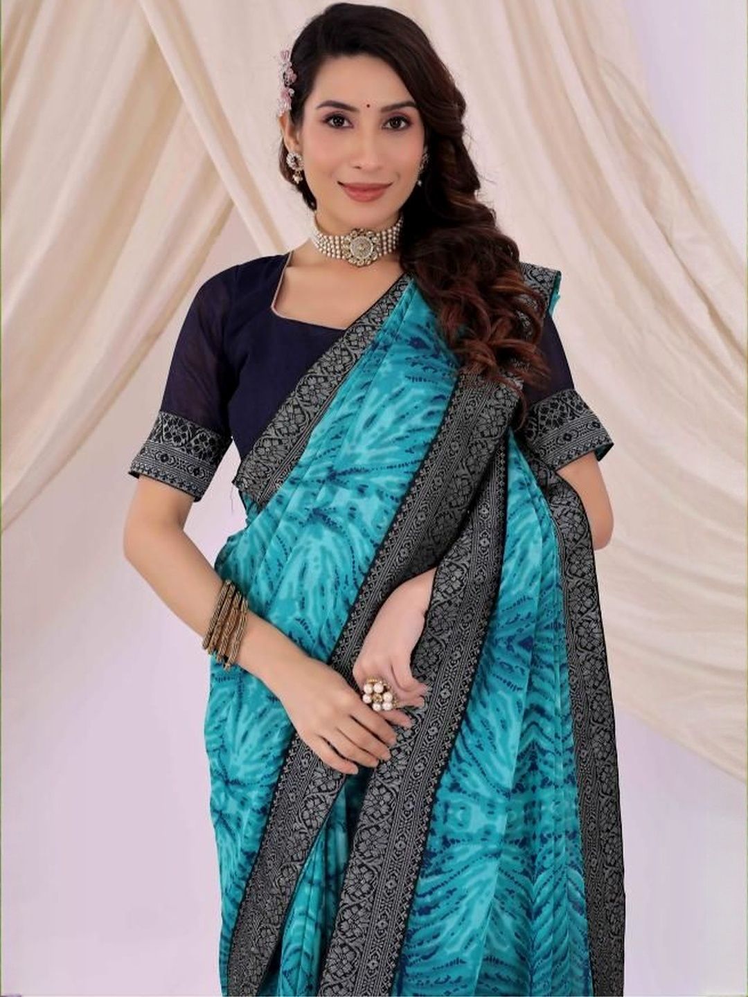 Dhimhi Women's Turquoise Blue Pure Georgette Printed Sarees