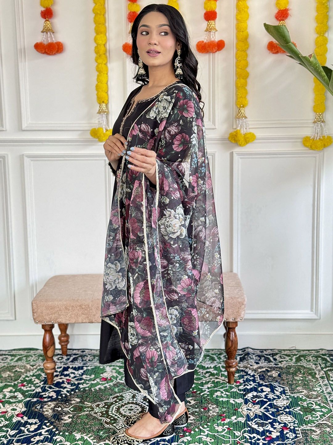 Dhimhi Women's Floral Embroidered Notch Neck Straight Kurta With Trousers And Dupatta