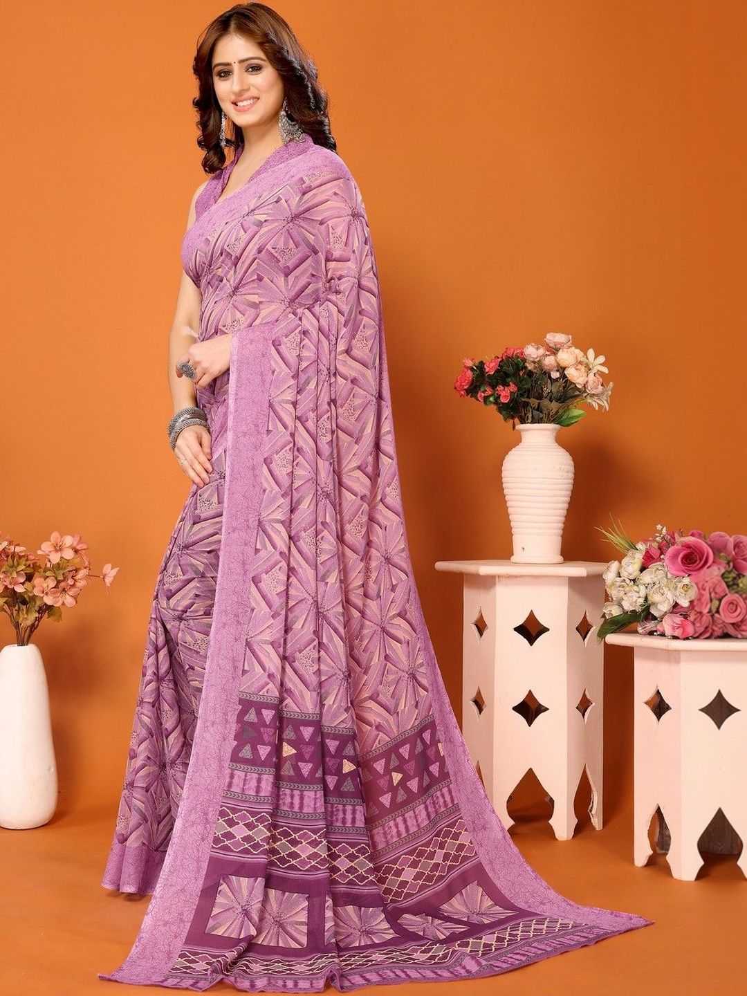 Dhimhi Women's Poly Georgette Fusion Fashion Saree