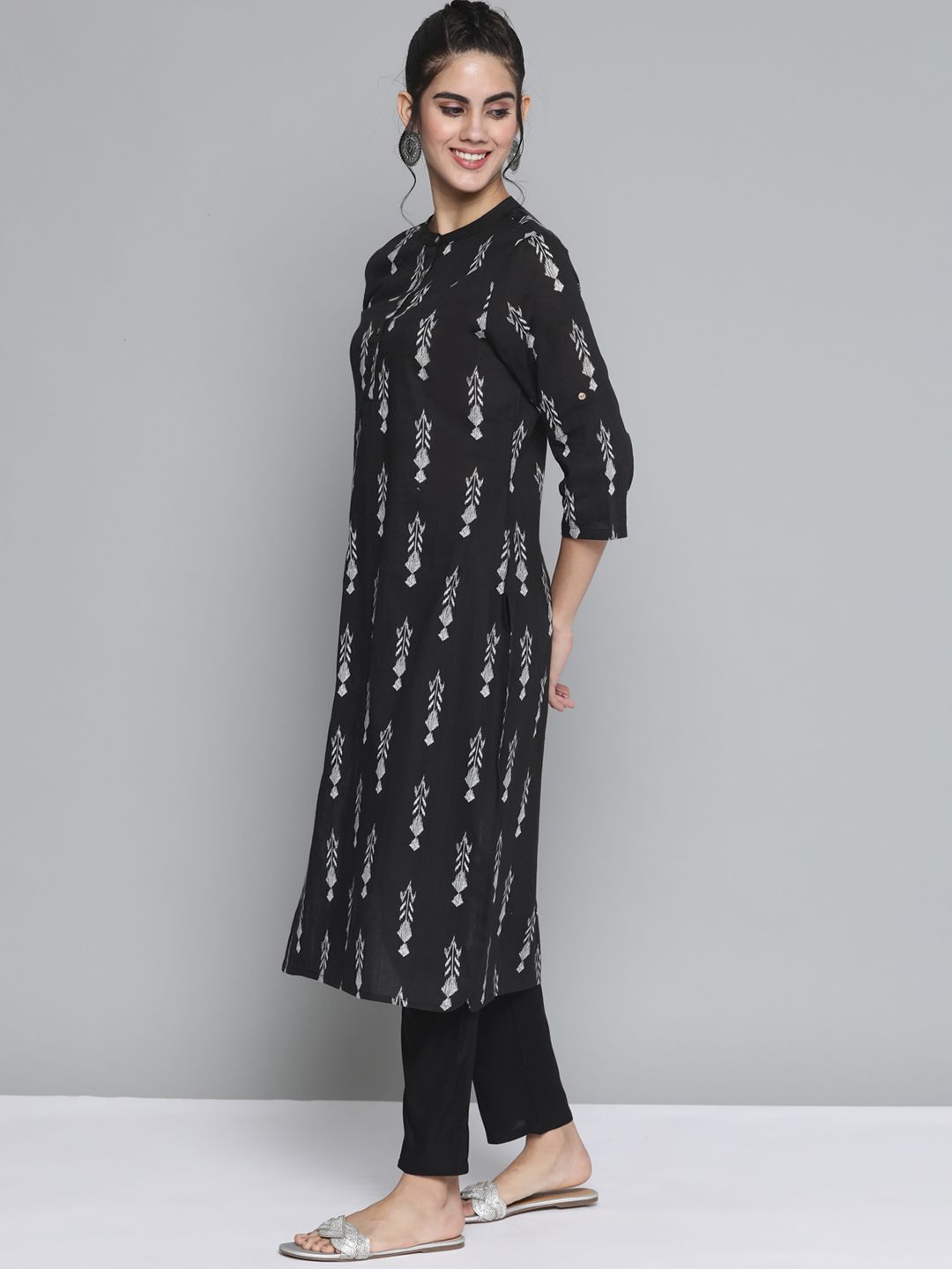 Women Black & White Ethnic Printed Kurta