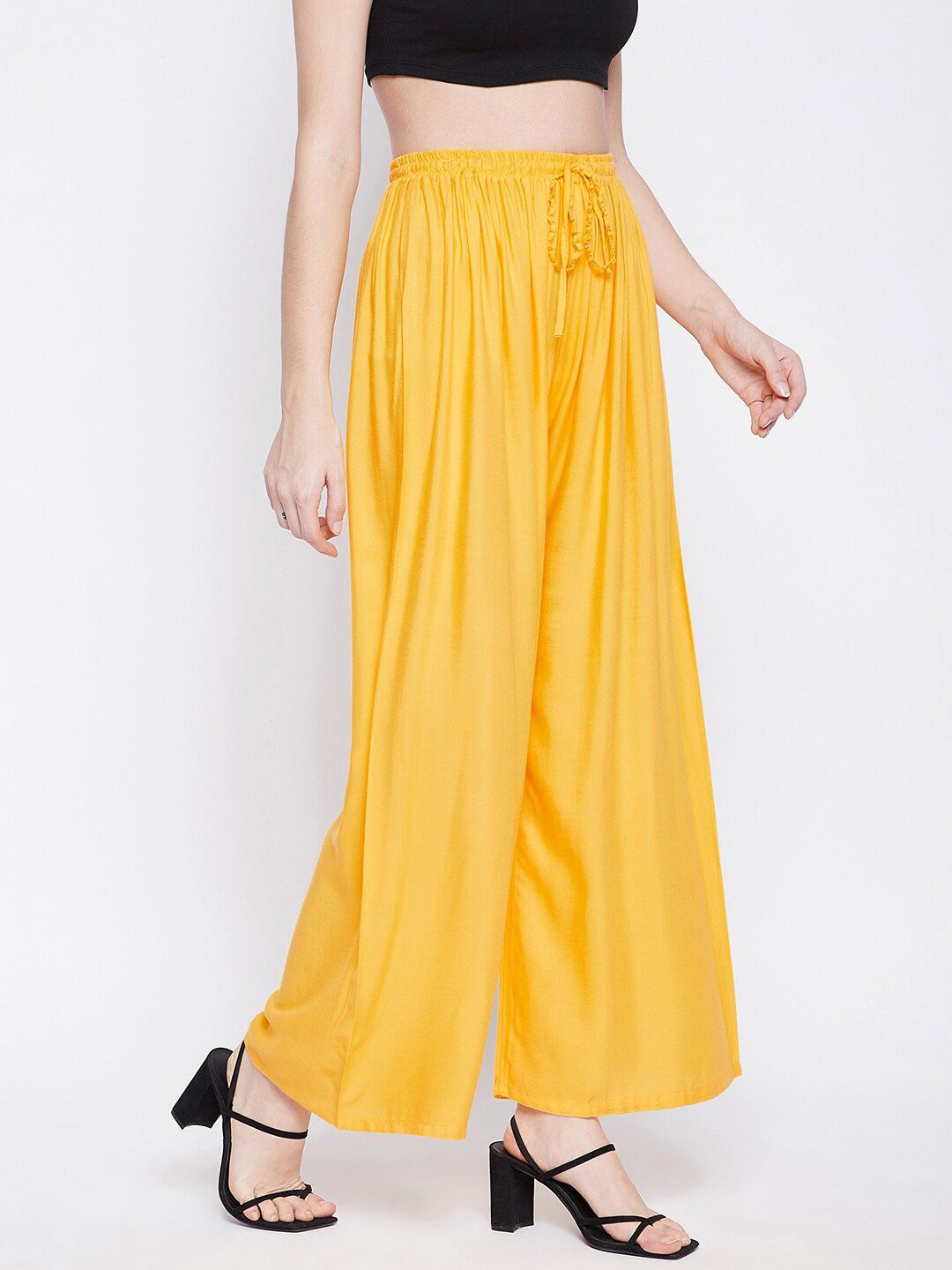 Dhimhi Women's Yellow Flared Knitted Palazzos