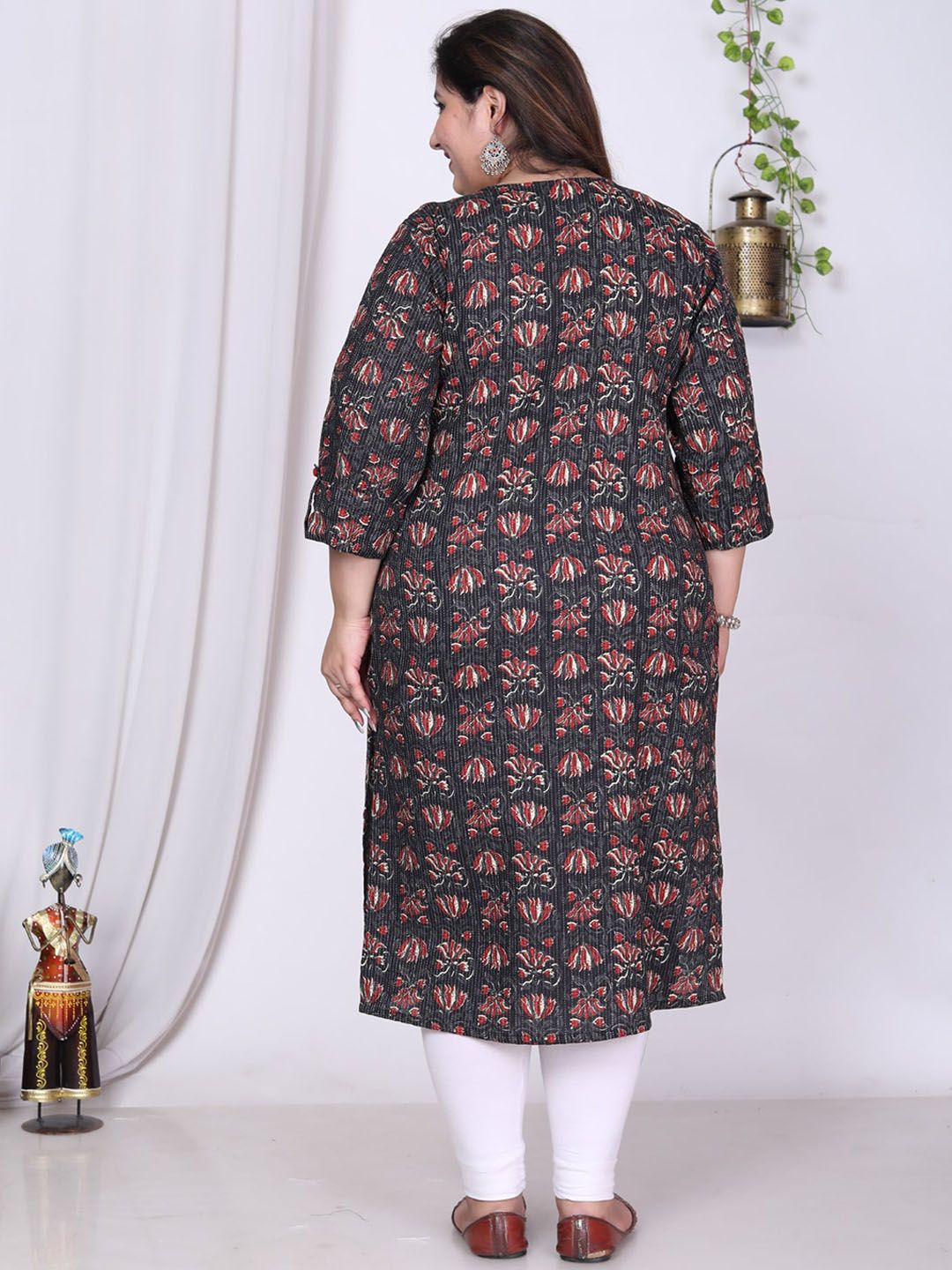 Plus Size Floral Printed Tie Up Neck Pure Cotton Kurta