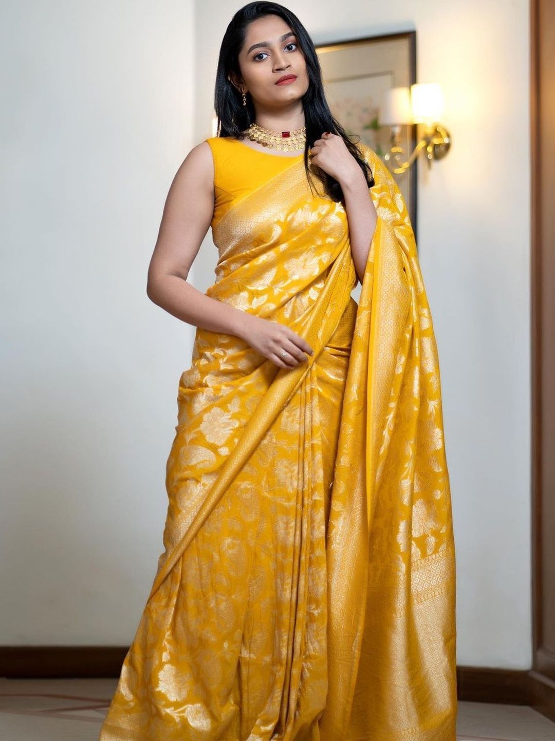 Dhimhi Women's Woven Design Zari Art Silk Handloom Kanjeevaram Saree - dhimhi