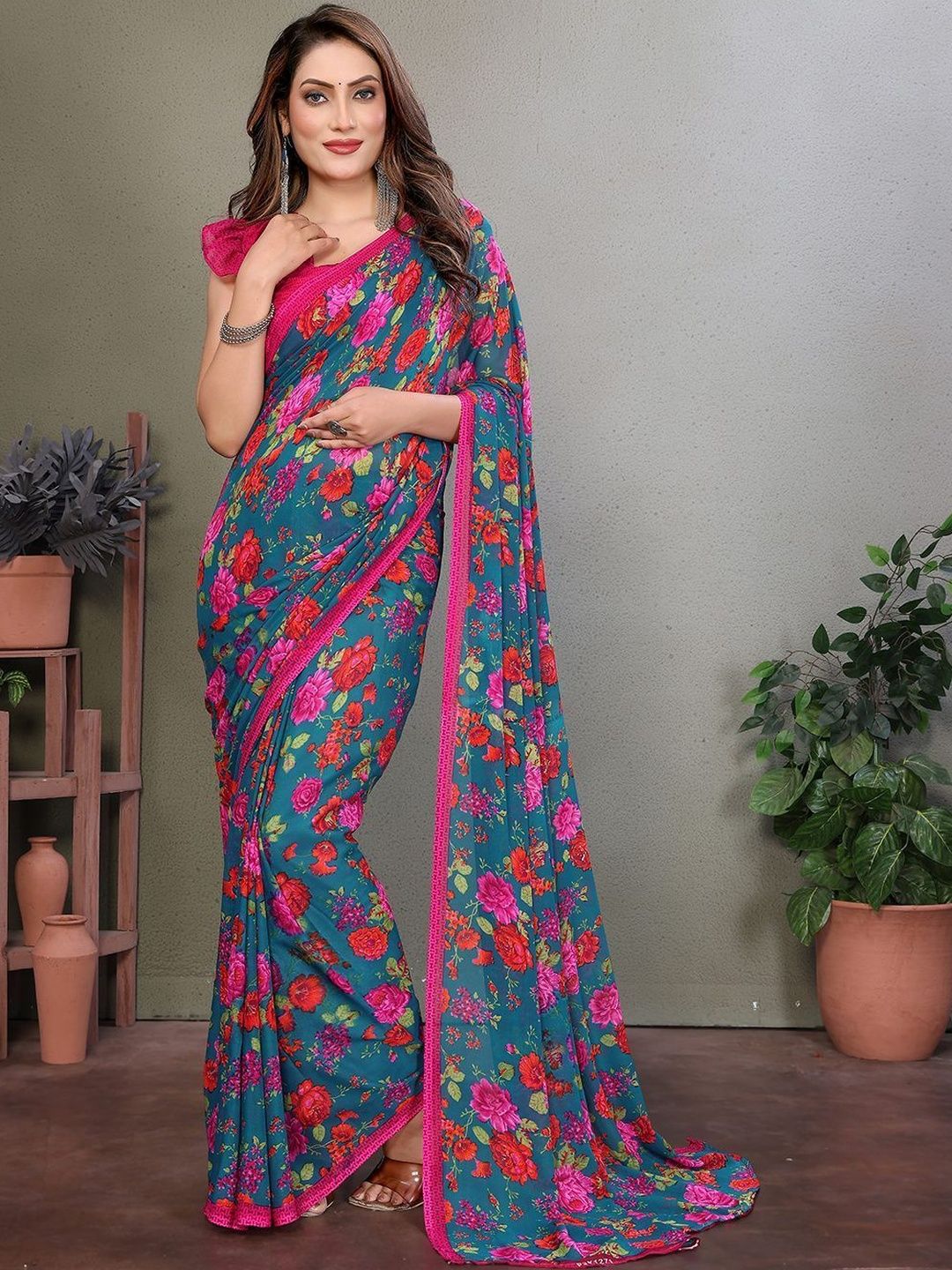 Dhimhi Women's Floral Poly Georgette Saree