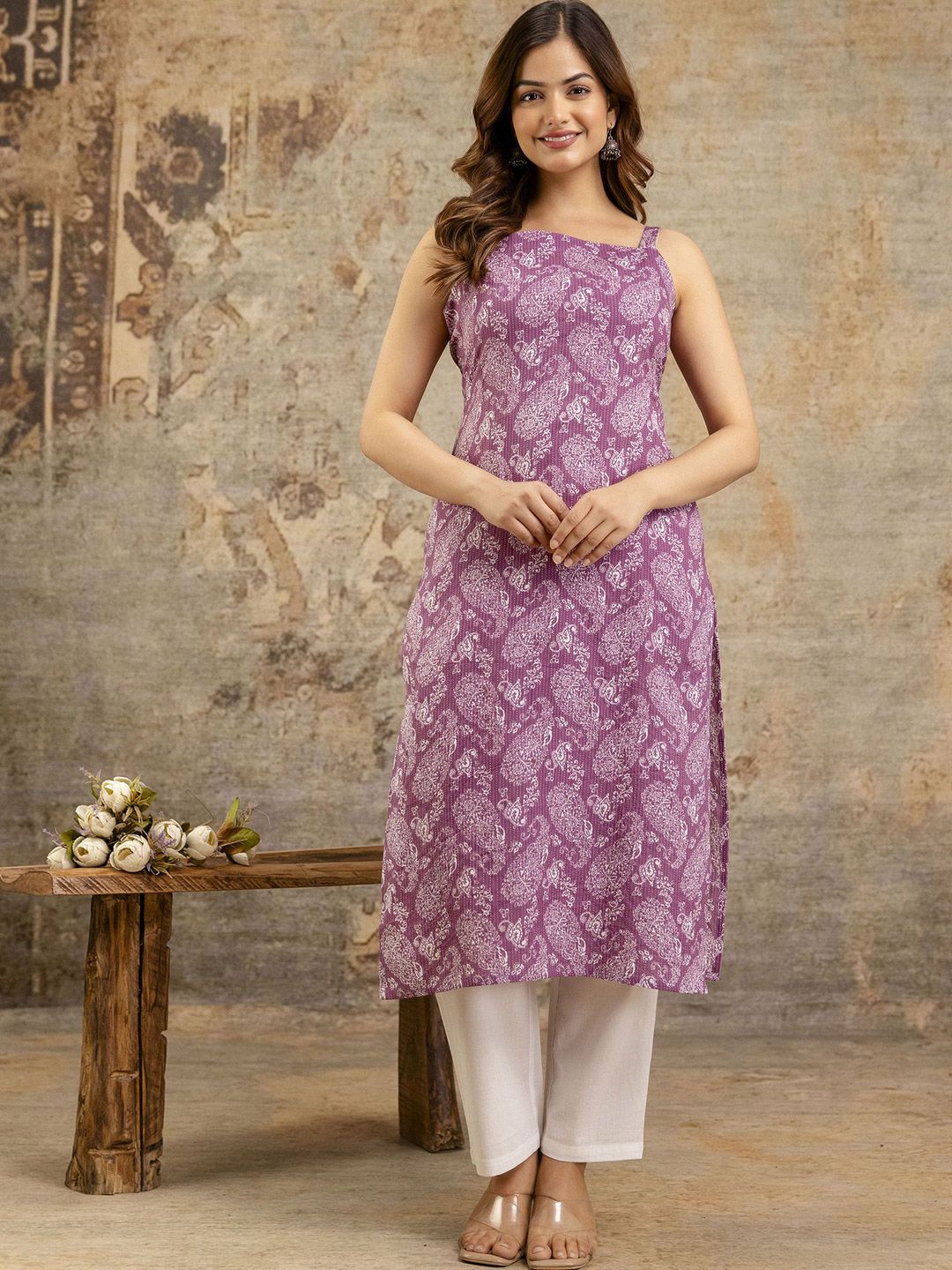 Paisley Printed Square Neck Cotton Straight Kurta
