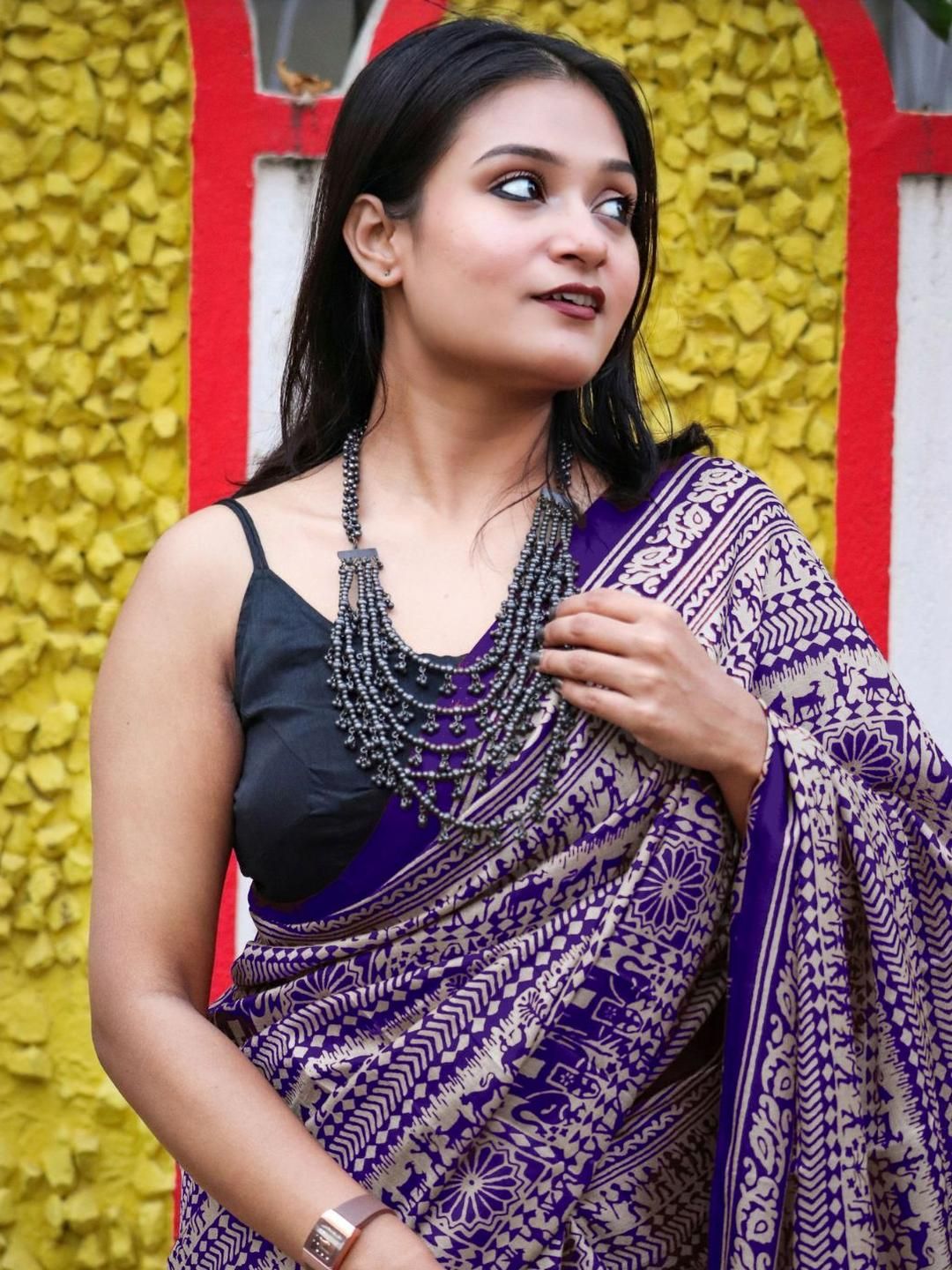 Dhimhi Women's Ethnic Motifs Art Silk Saree